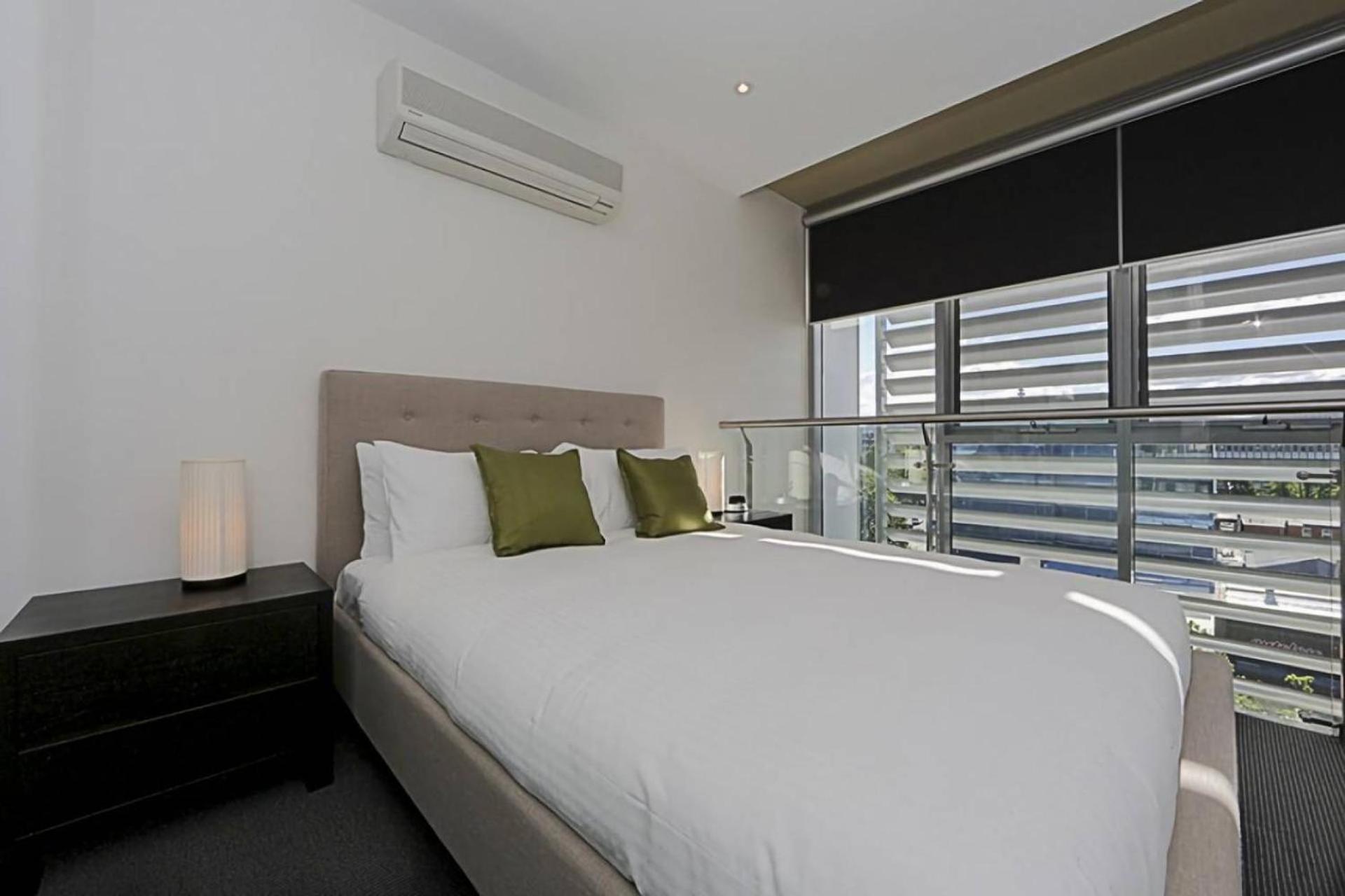 Mode 220 Braddon Act Apartment *