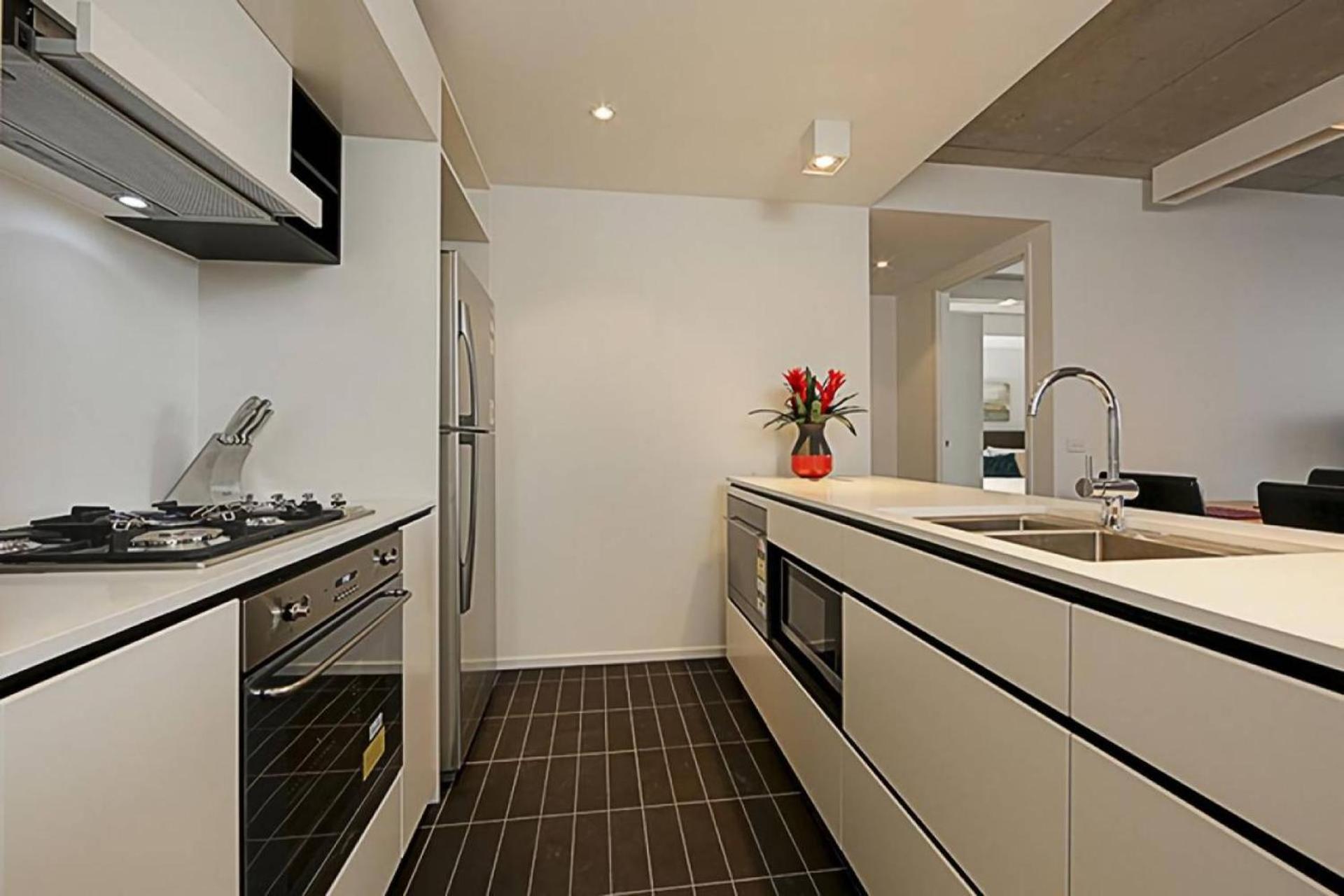 Apartment Dockside Kingston Act