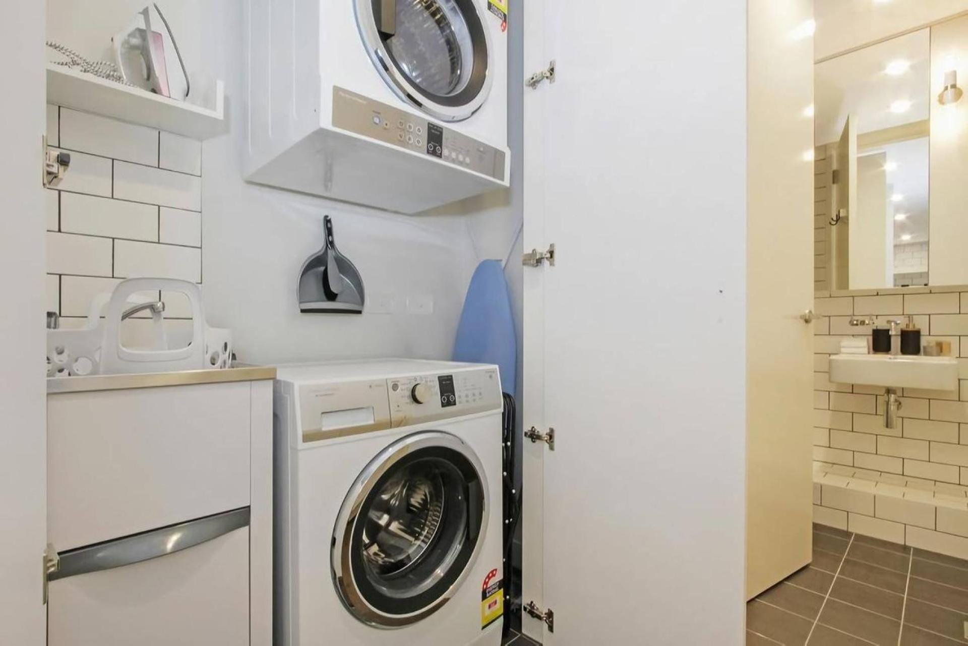 - Kingston Foreshore Apartment Canberra