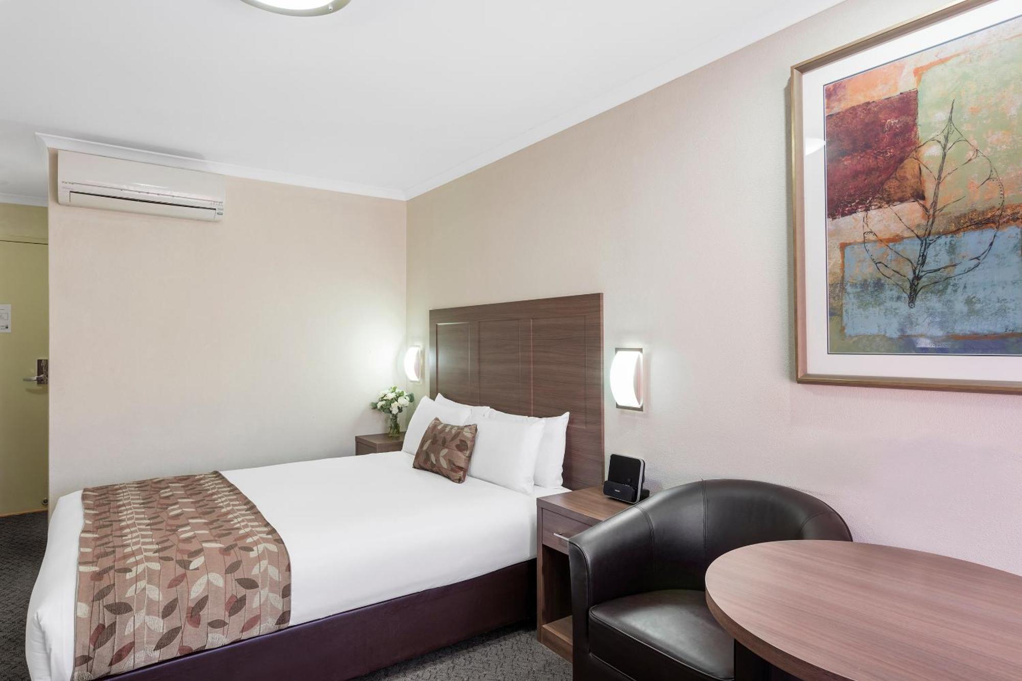 Garden City Hotel, Best Western Signature Collection Hotel