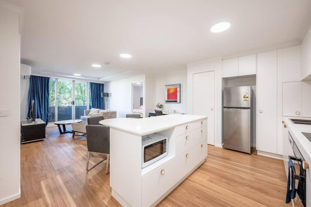 Apartment Serain On Northbourne Ave *
