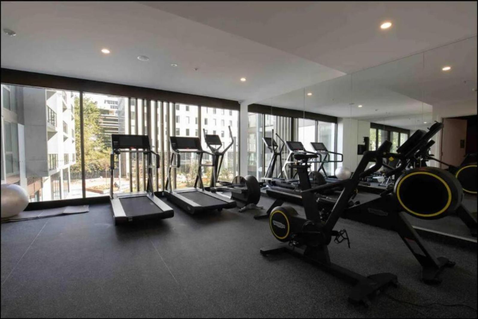 Patio Mt View 1br In Cbd Near Anu And Museum With Free Parking And Wifi