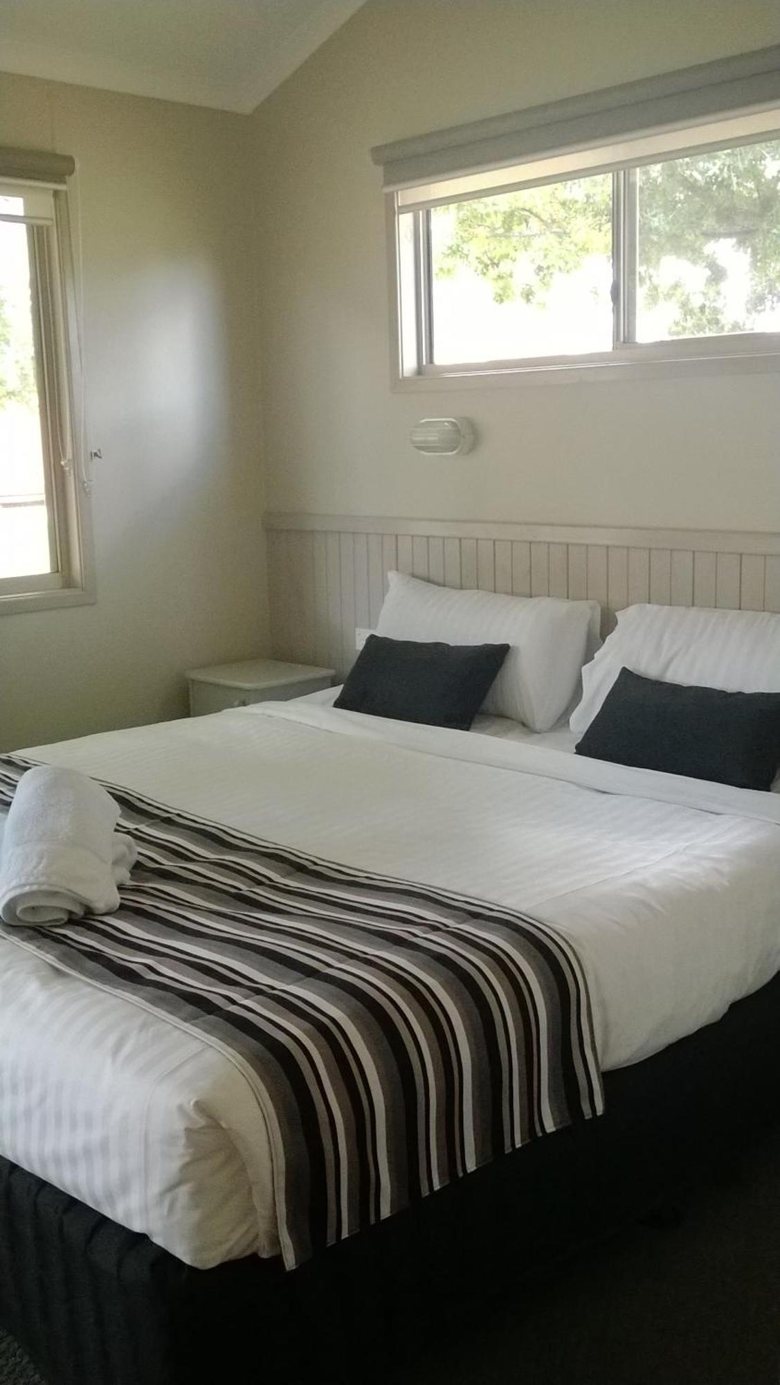 Motel Carotel Canberra