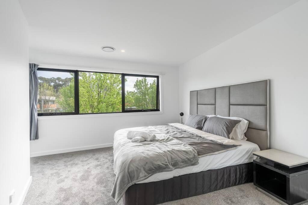 O'connor 3 Bedroom Townhouse In Canberra