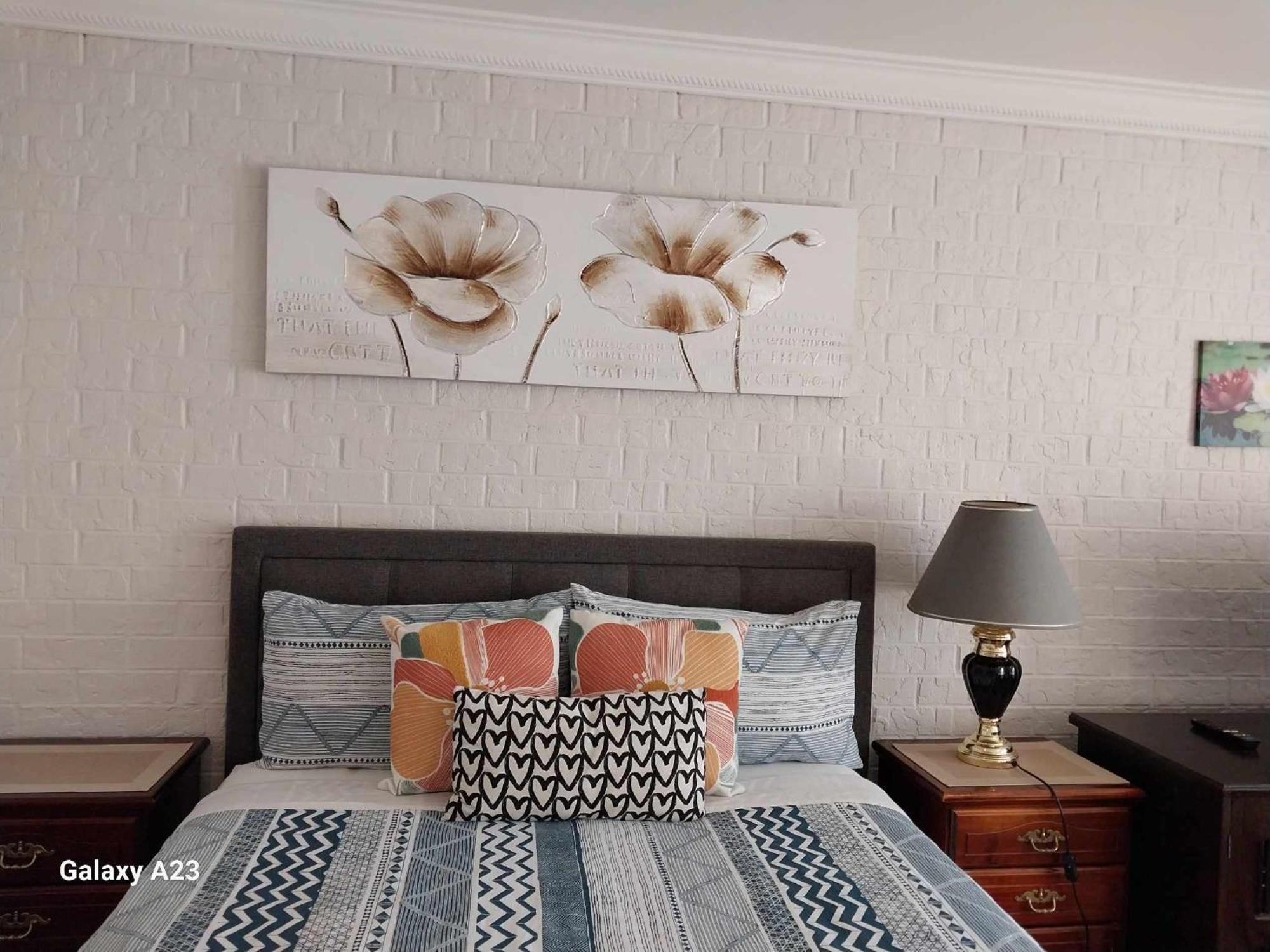 Sweet By The Golf Course Homestay Canberra