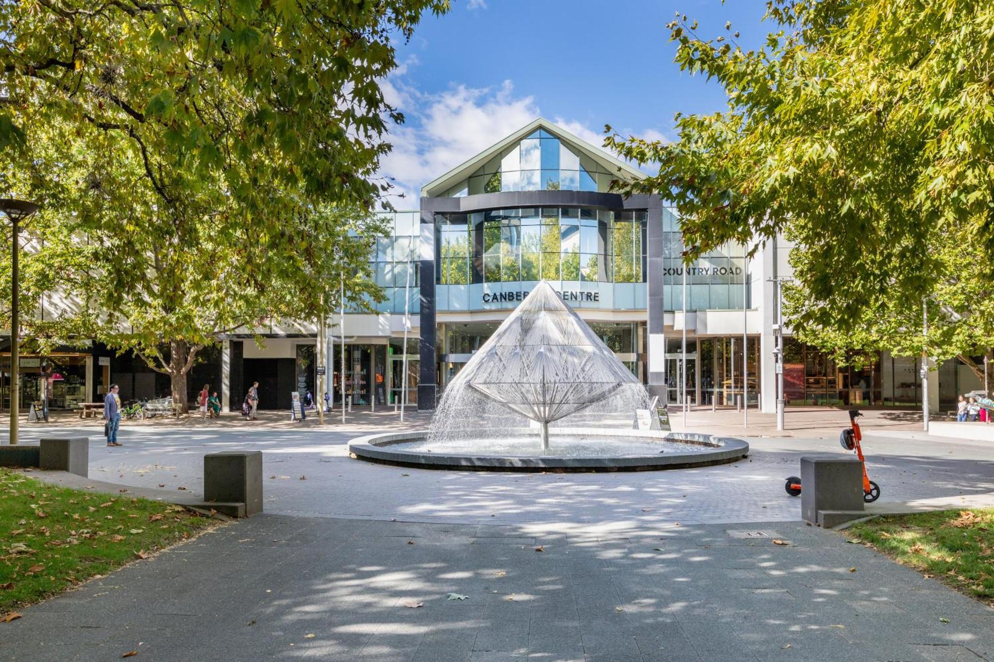 Dana-ensuite In Shared Duplex Apartment Canberra