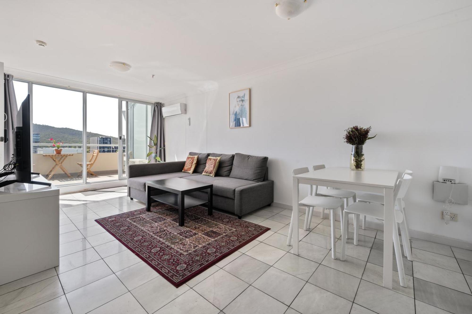 Apartment Dana-private In A Shared Duplex -1 *