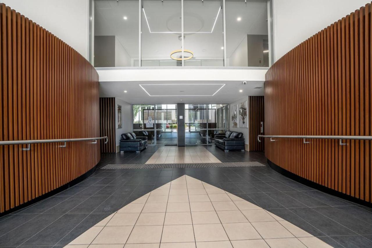Impeccable In The Heart Of Apartment *