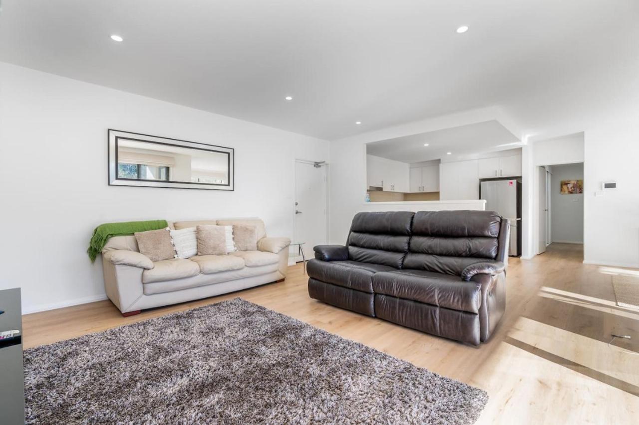 2b Spacious In The Heart Of Tuggeranong Apartment Canberra