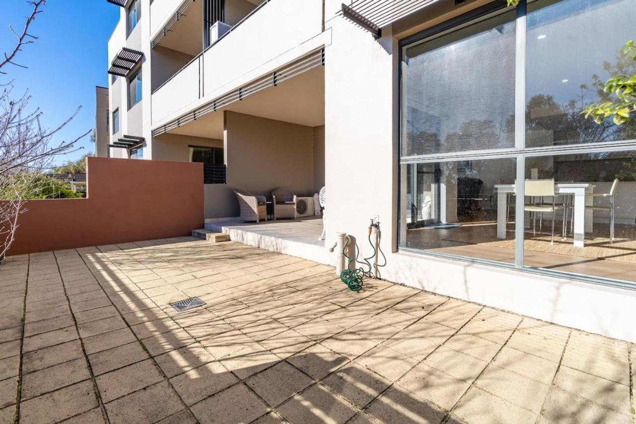 2b Spacious In The Heart Of Tuggeranong *