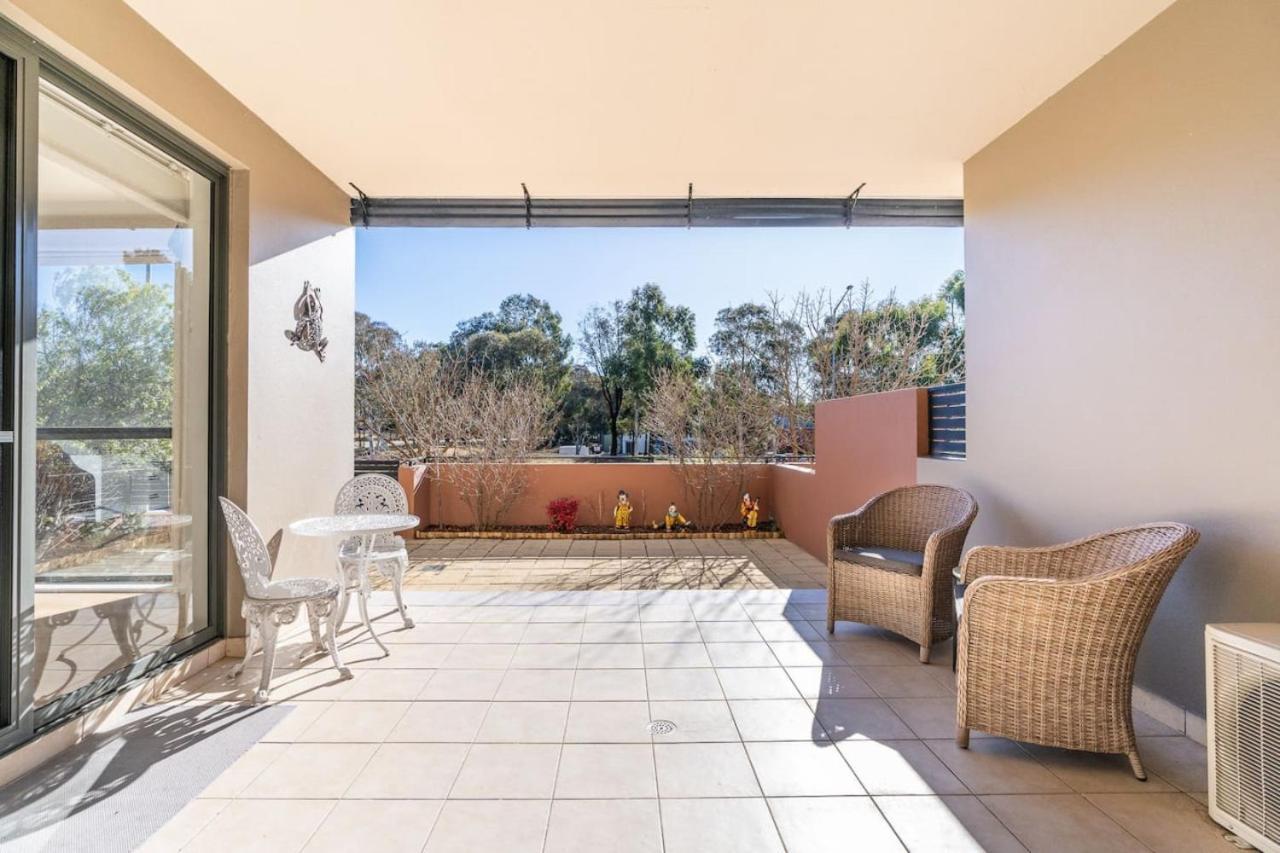 Apartment 2b Spacious In The Heart Of Tuggeranong