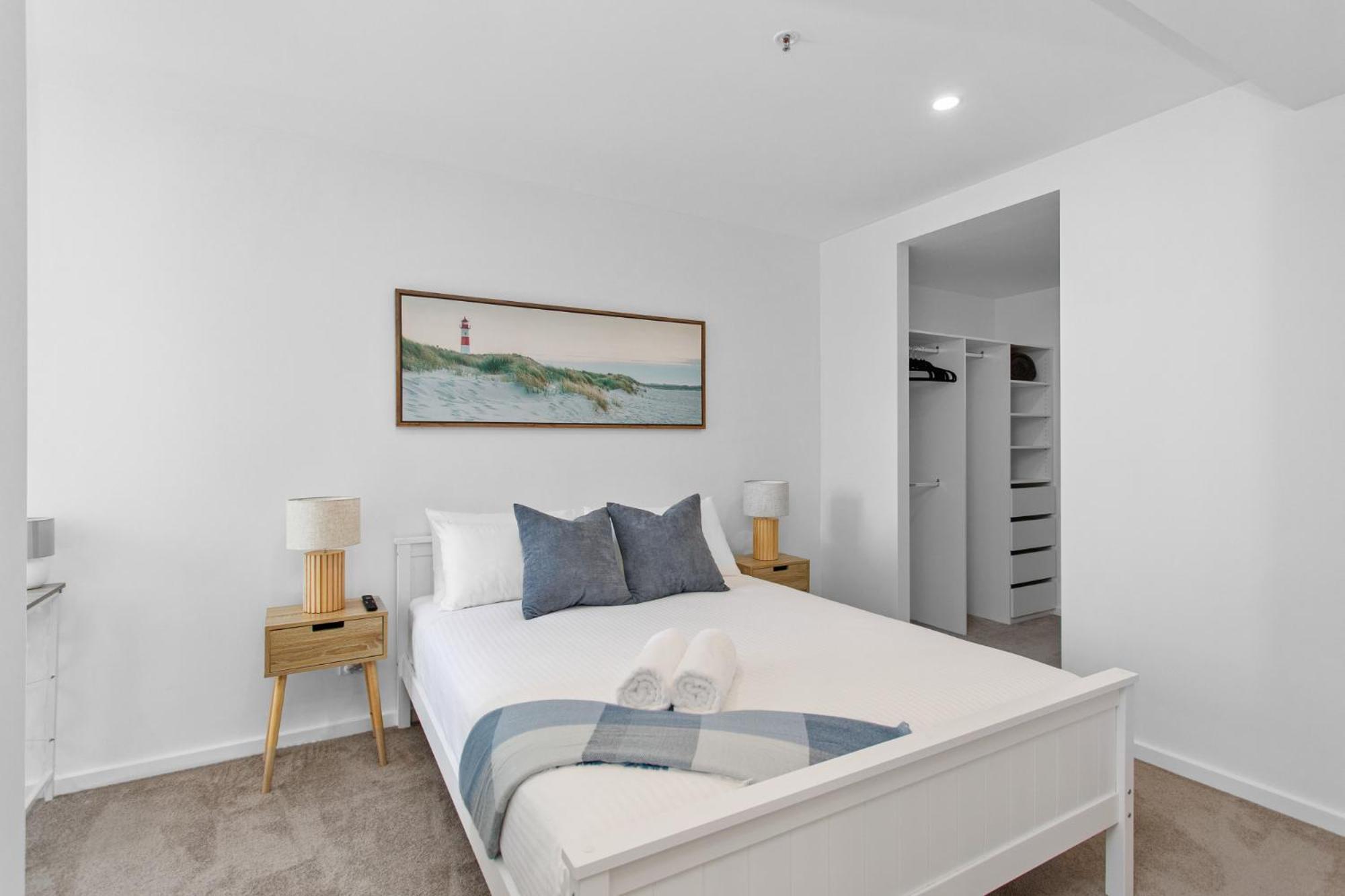 2-bed With Gym, Bbq & Stunning Views *