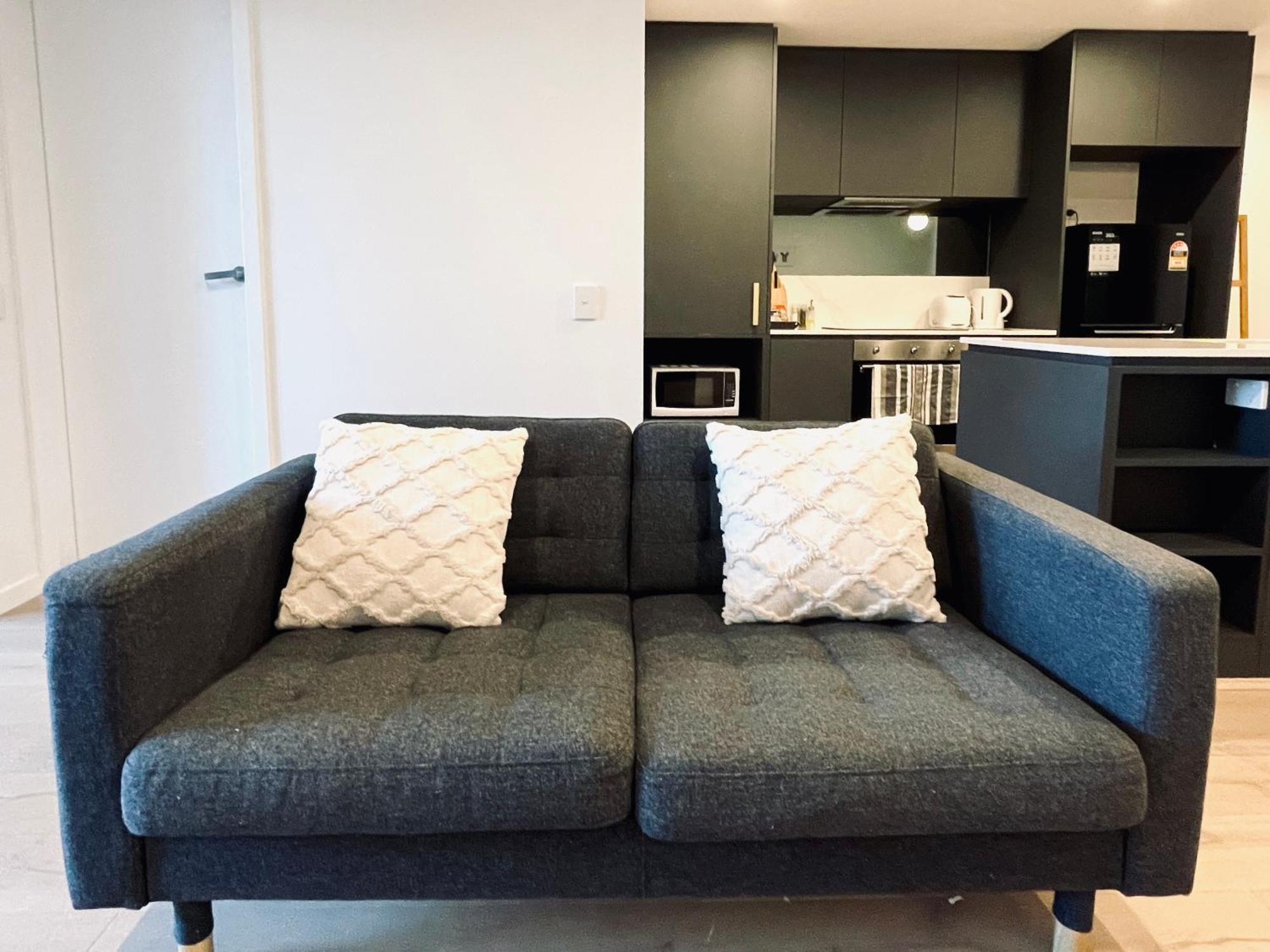 The Metropol 2br Apt, In The Heart Of Cbd 2b1b1c, Free Parking, Wi-fi * Canberra