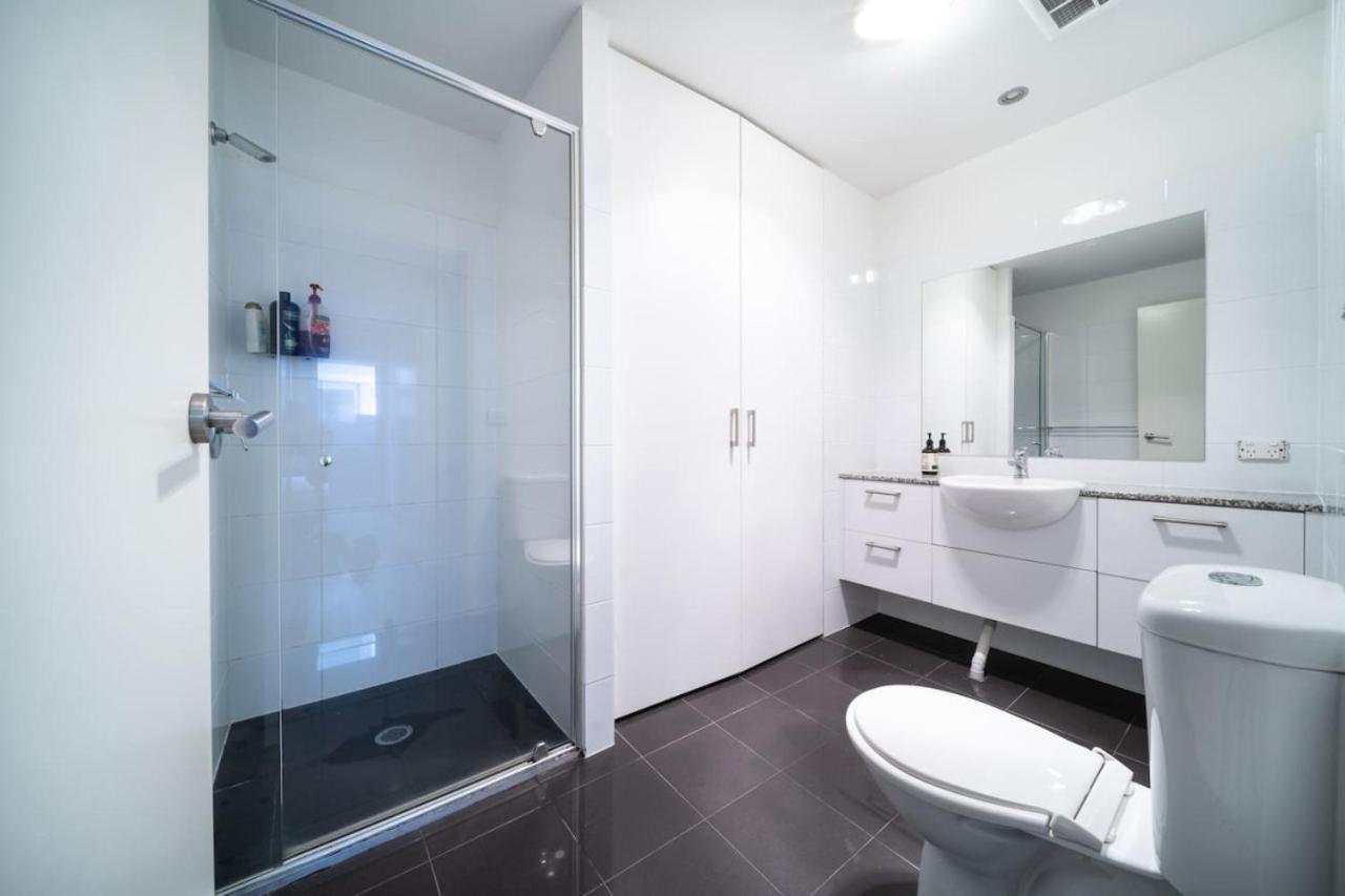 Cosy Contemporary 1br Sofa Bed * Canberra