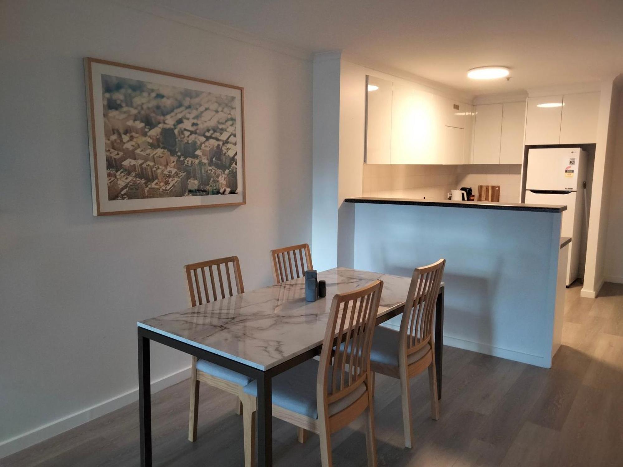 Apartment 2br 2bath In Centre