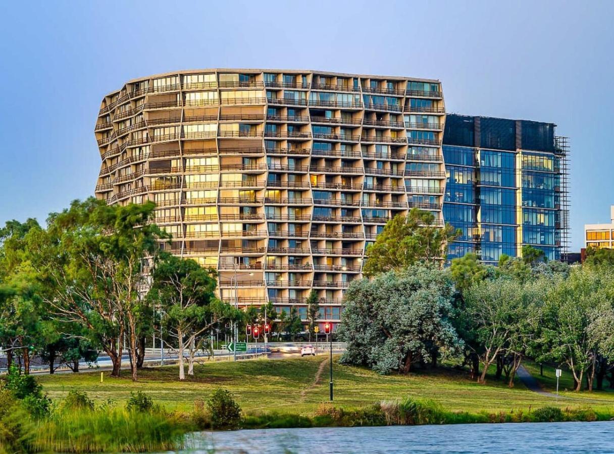 Apartment Elegant Inner Life Nishi Building Canberra