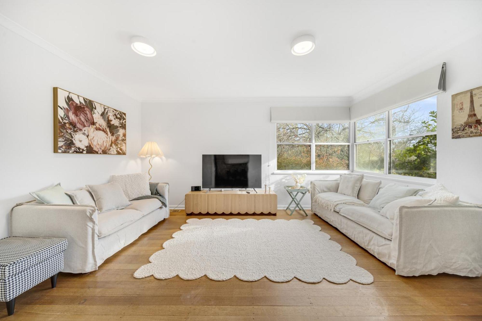3-bed Family Haven With Garden & Bbq Area *