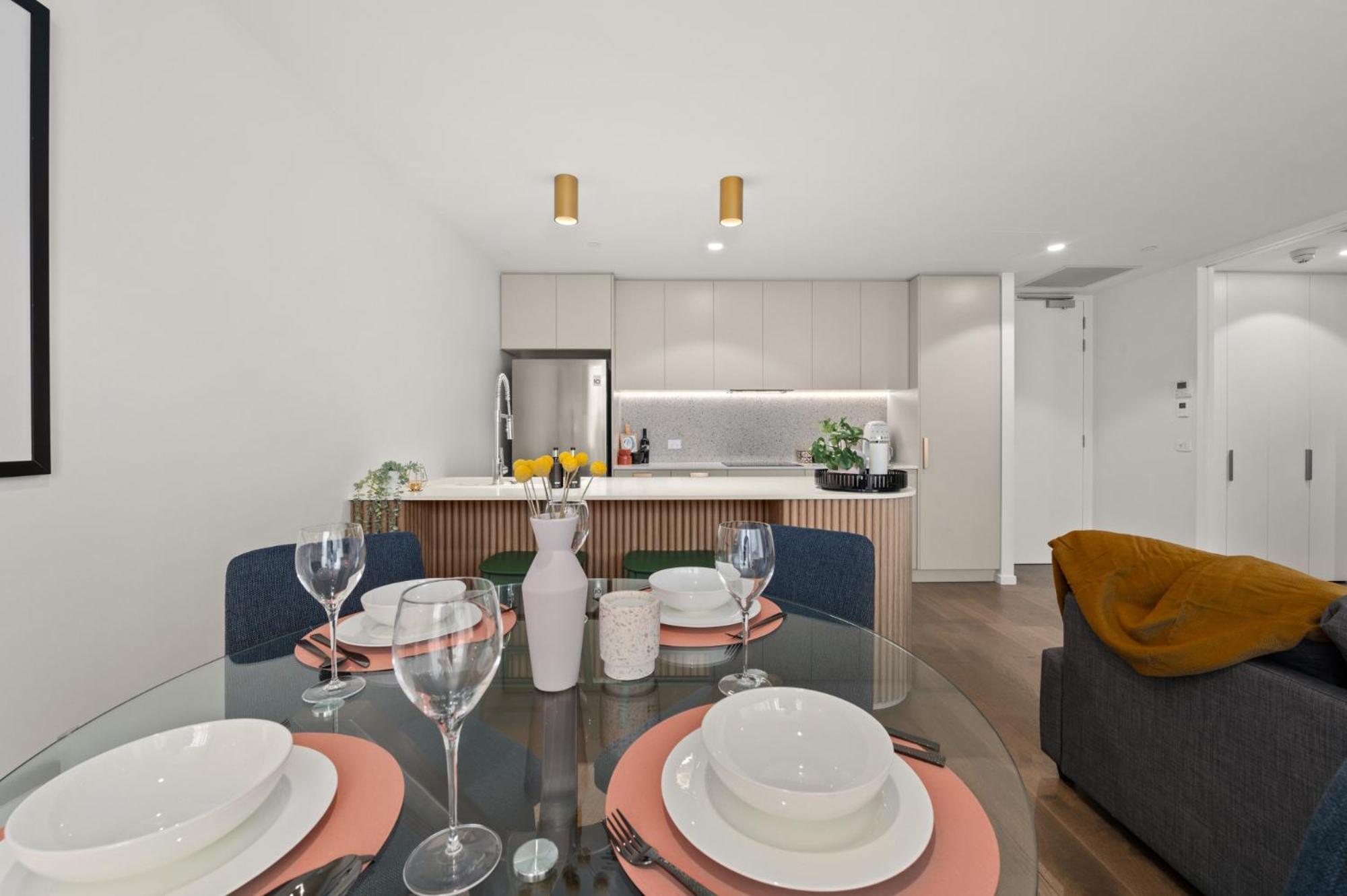 Experience Elegance In Chic 1-bed Unit Apartment