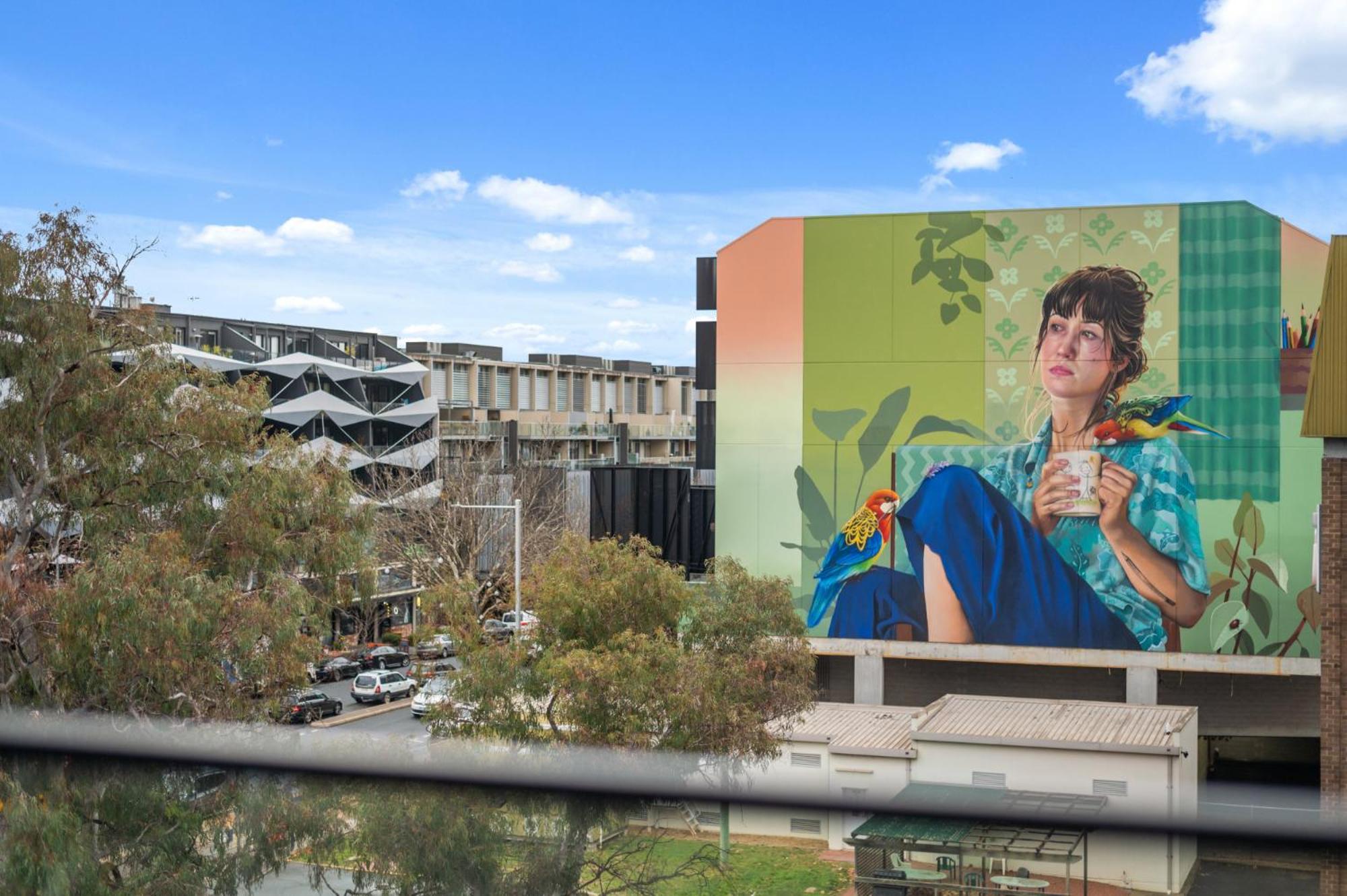 High-end 1-bed Pad In Braddon With Outdoor Dining Apartment