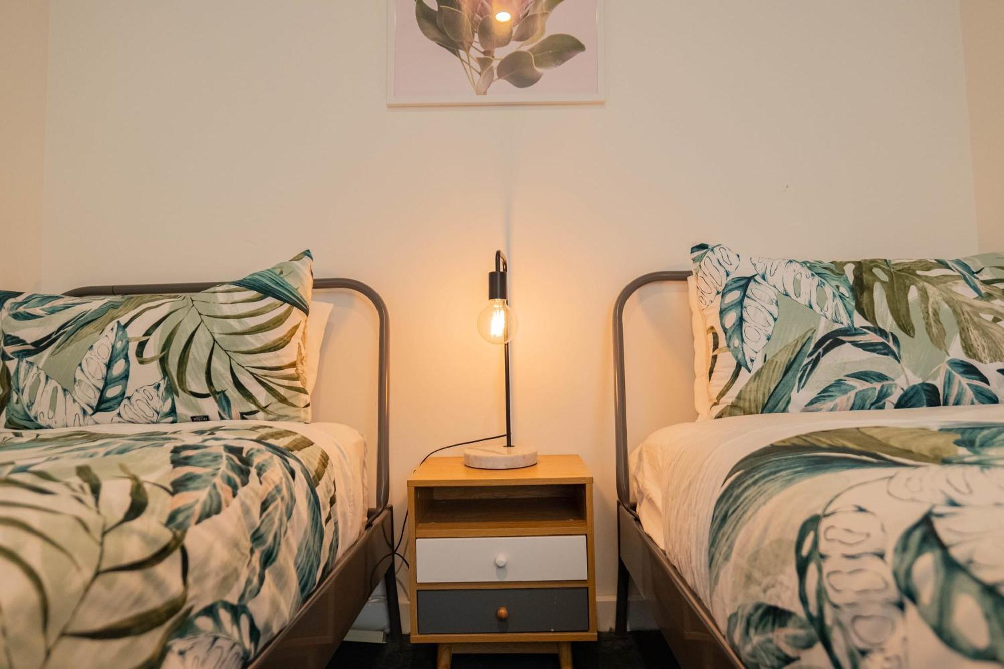 Apartment 2 Bedroom Family Business Friendly Cbd Anu *