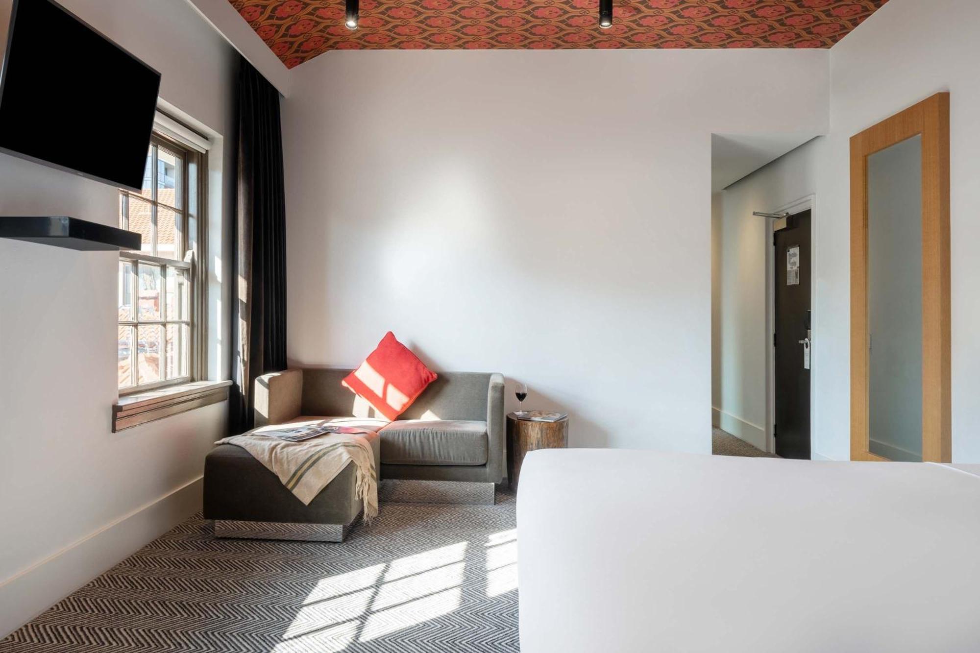 Hotel Peppers Gallery Canberra