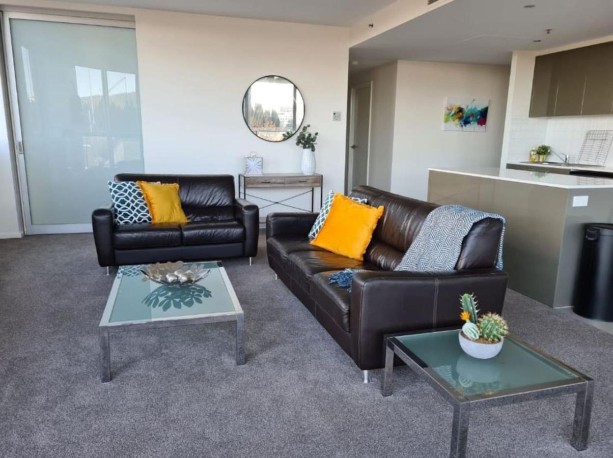 Grand 2br Between Anu And Apartment Canberra