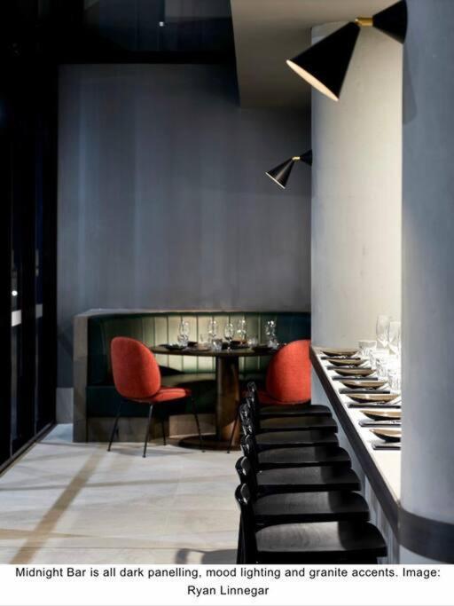 Apartment Midnight Luxe 2br 2bath 2car 528 In The Heart Of Braddon Pool Sauna Gym Secure Parking Wifi Wine *