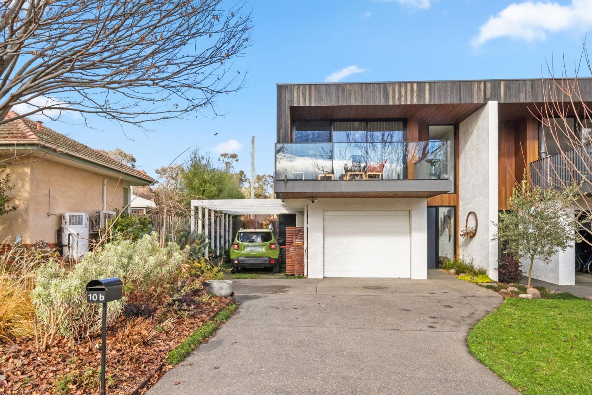 Holiday home Luxurious 2-bed Pool, Lift, Alfresco Dining *