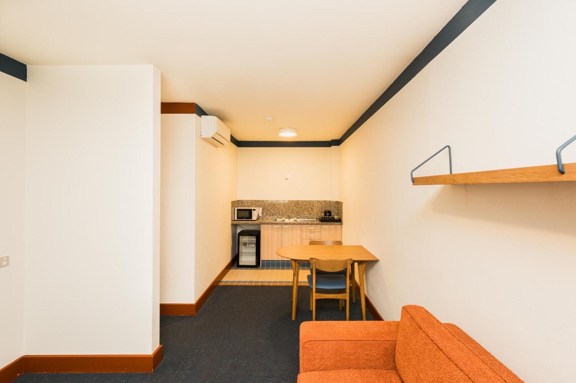 Statesman Motel Canberra