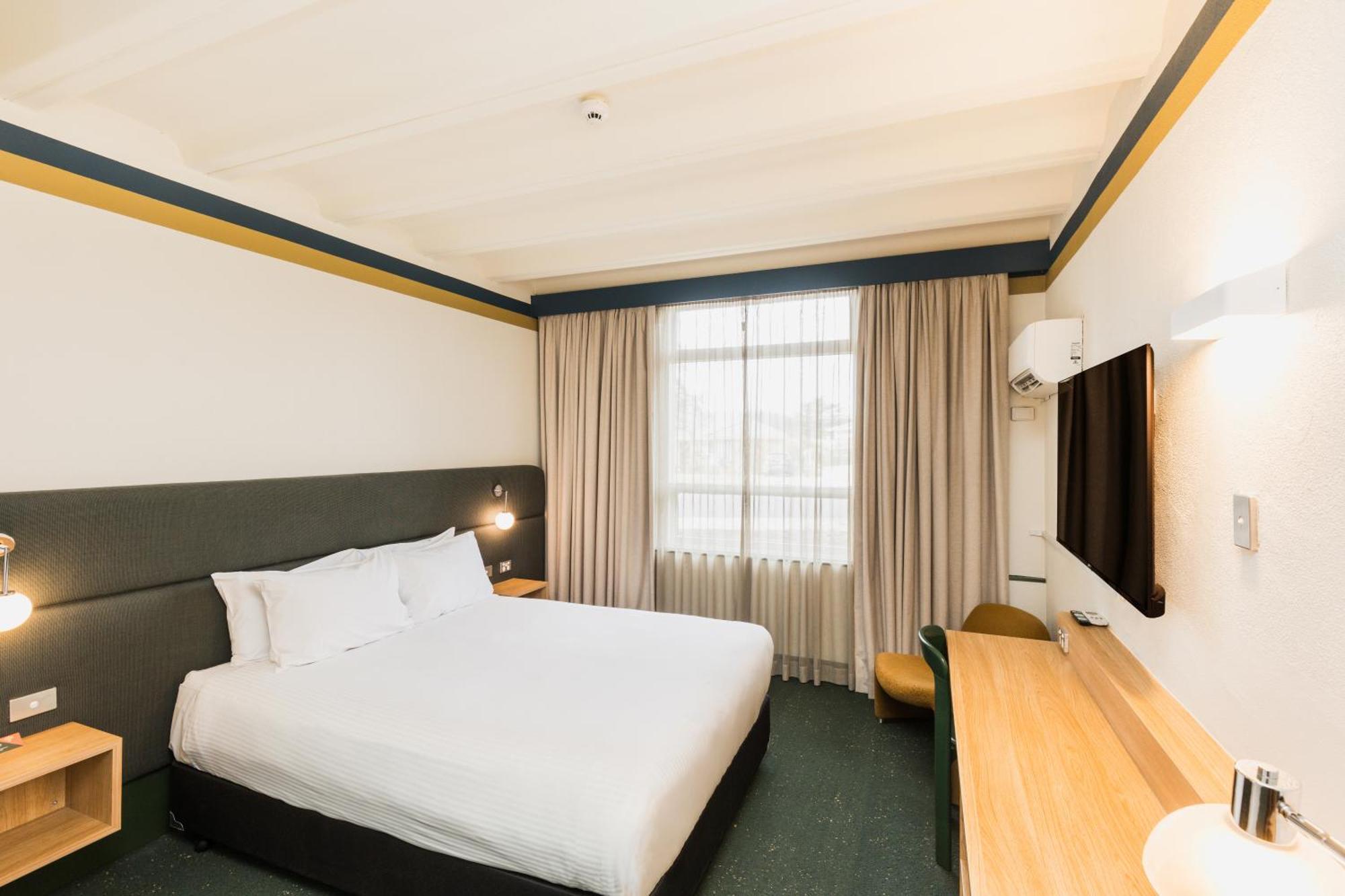 Motel Statesman 3*