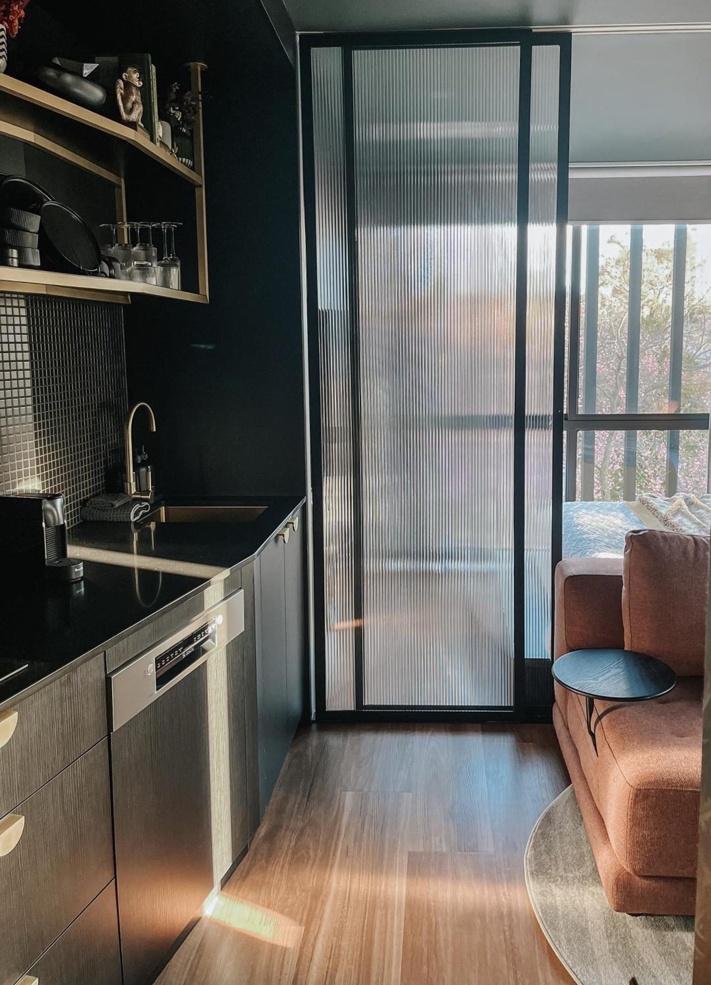 Braddon - Themed Micro In Canberra's Trendiest Neighborhood