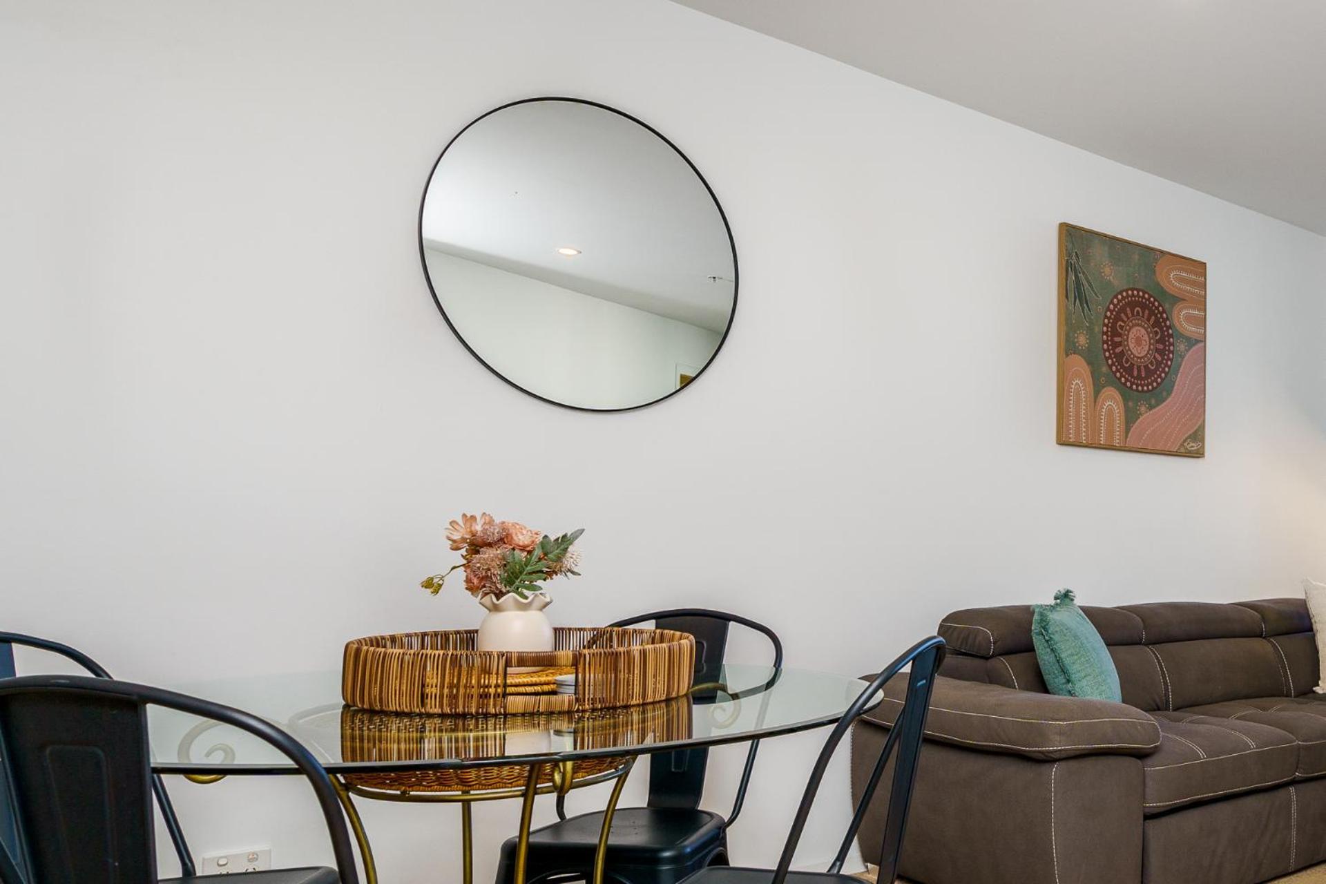 Contemporary 2br Retreat In The Heart Of Civic *