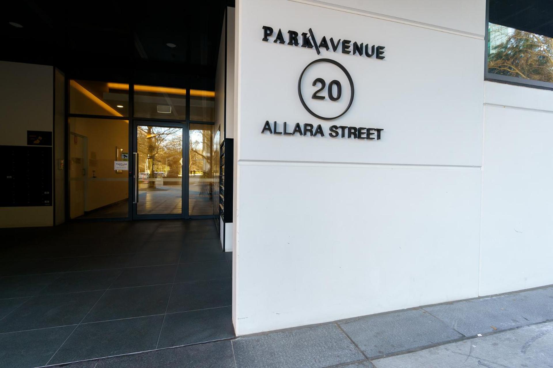 Contemporary 2br Retreat In The Heart Of Civic Canberra
