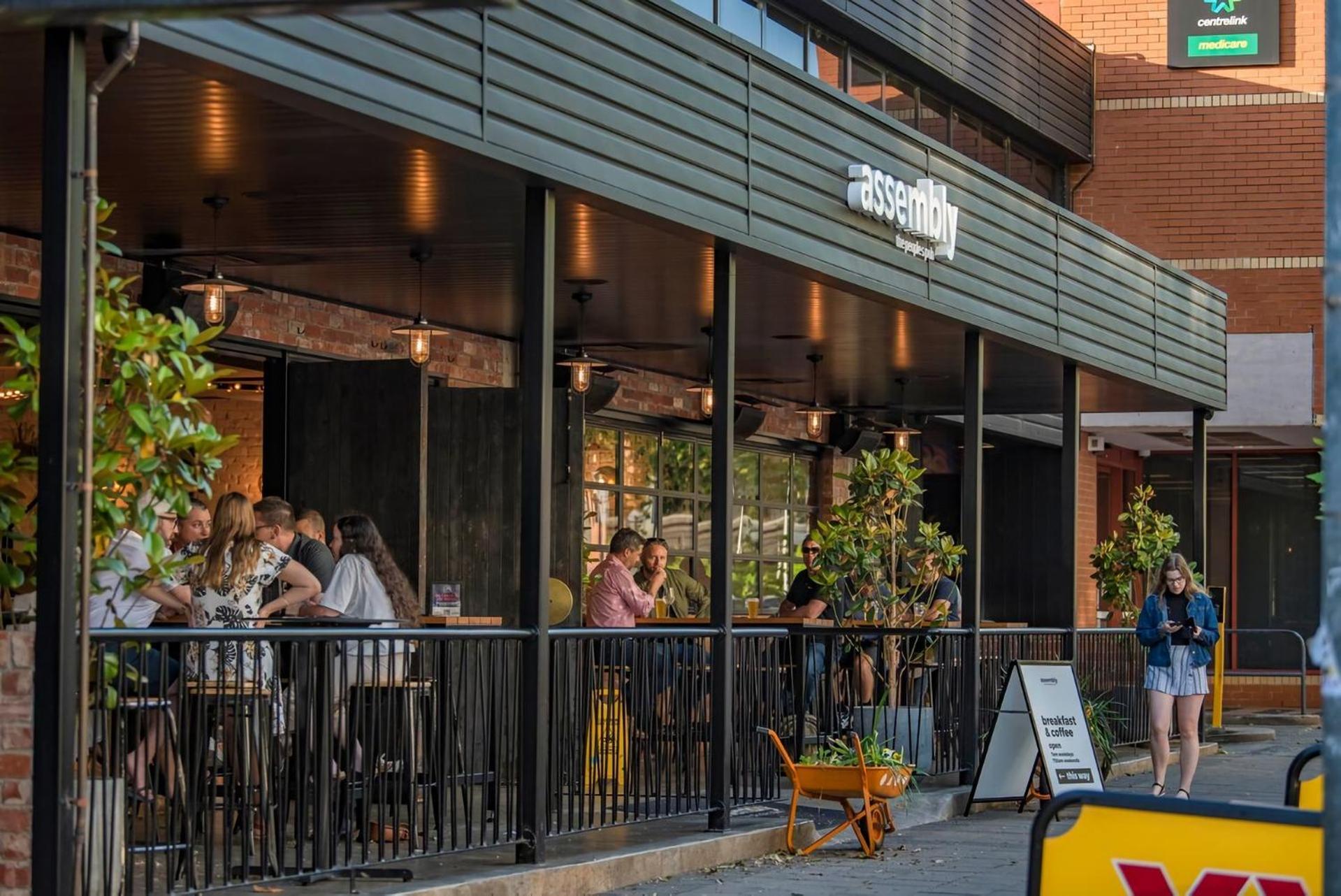 Awesome Brooklyn Inspired With Views Of Mt Ainsley Canberra