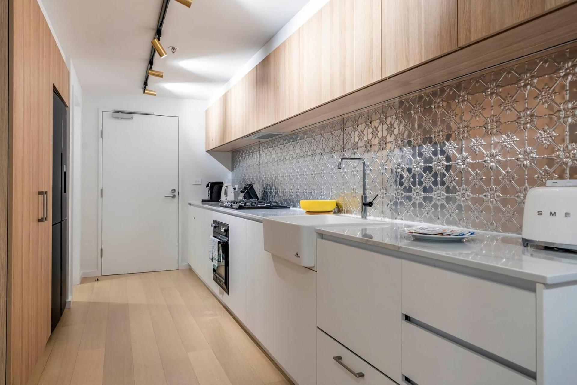 Apartment Awesome Brooklyn Inspired With Views Of Mt Ainsley