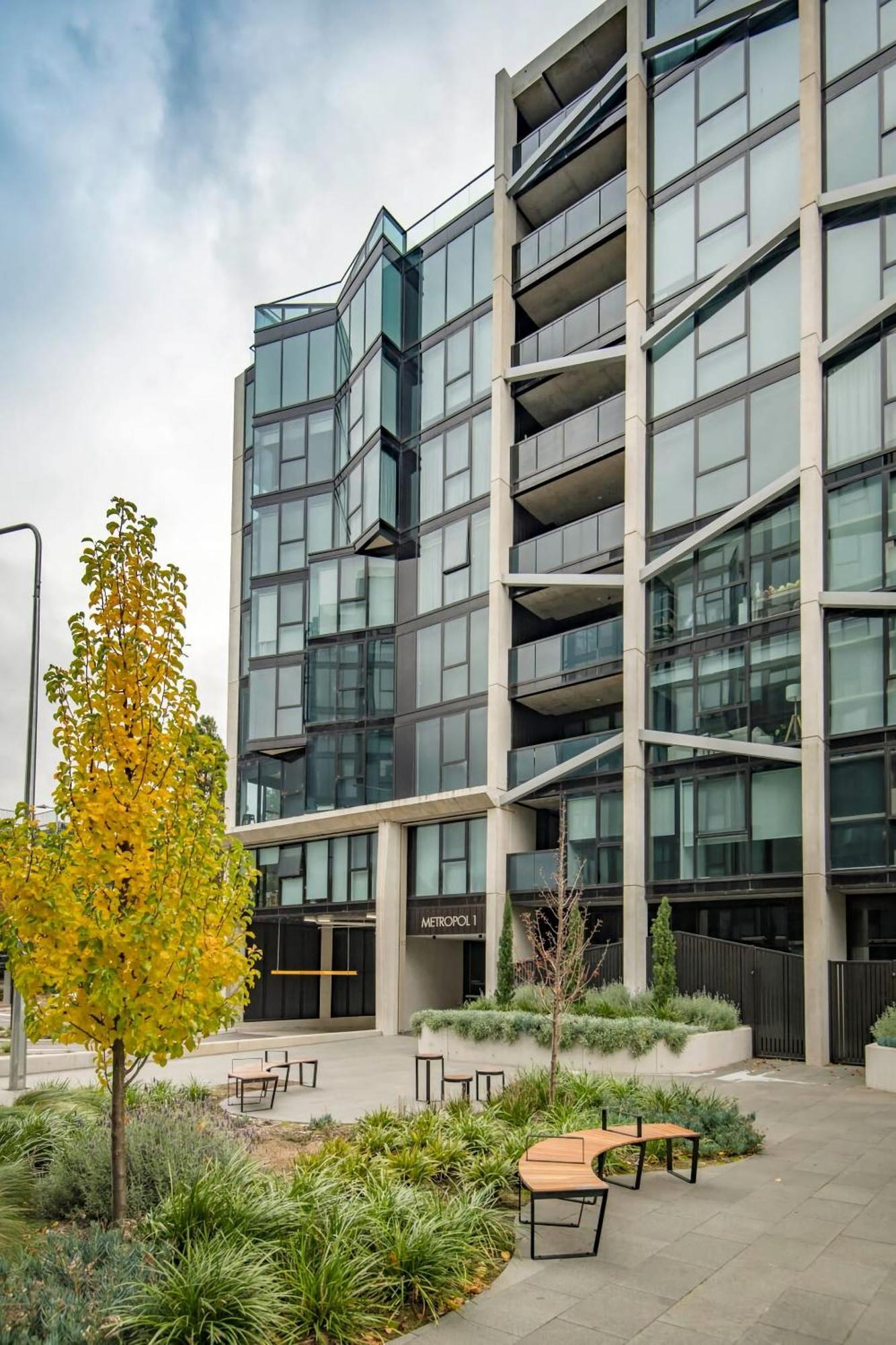 Apartment Delight In The Heart Of Canberra