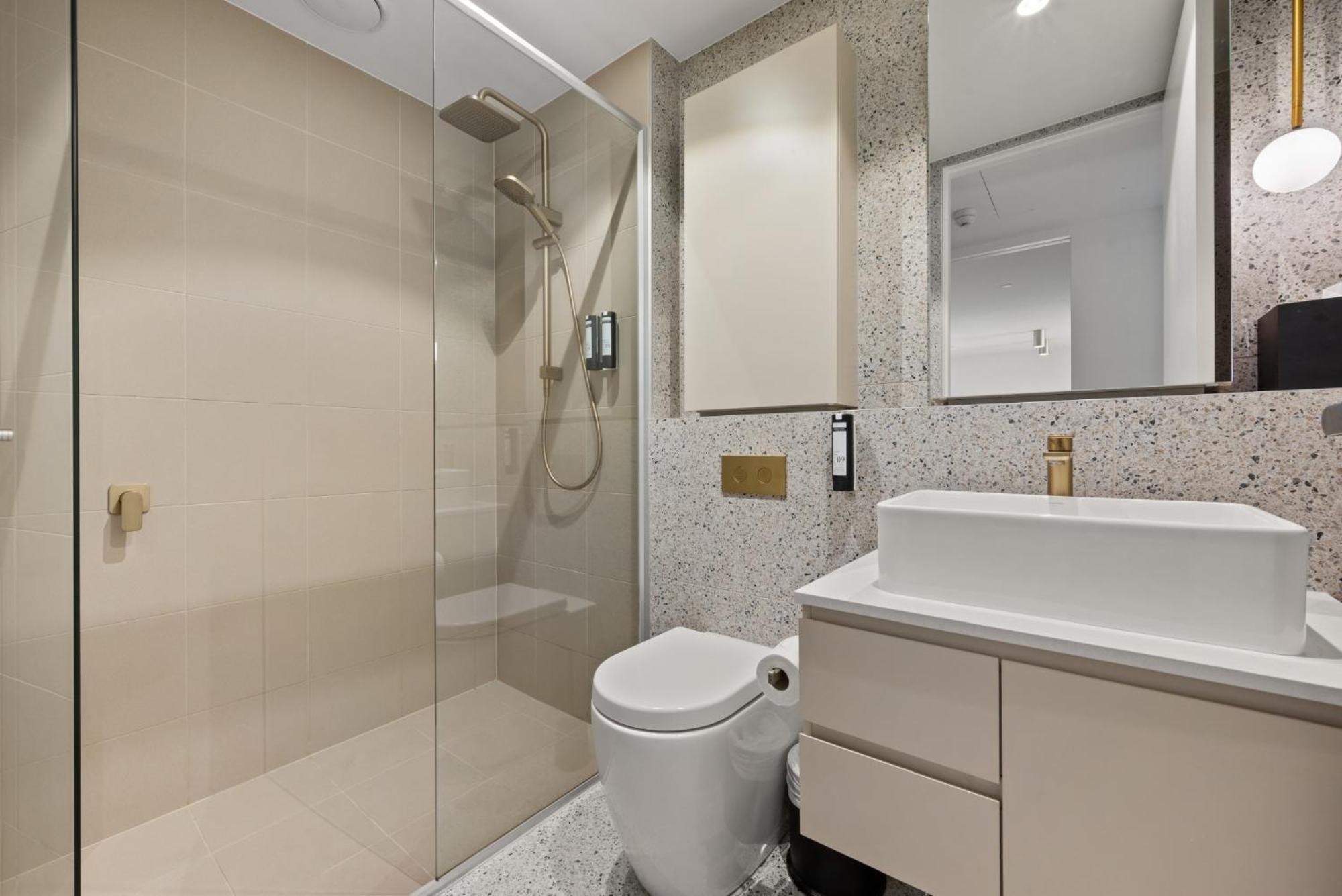 High-end 1-bed Pad In Braddon With Outdoor Dining * Canberra