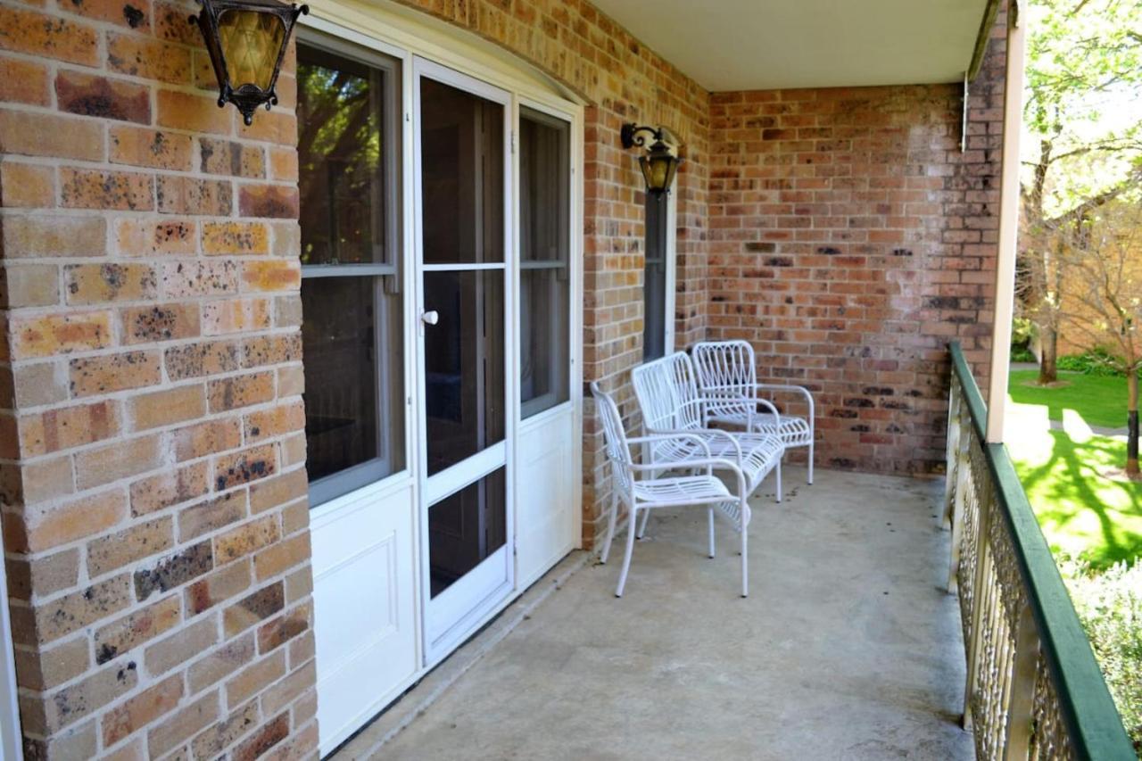 Spacious 2br Next To The *