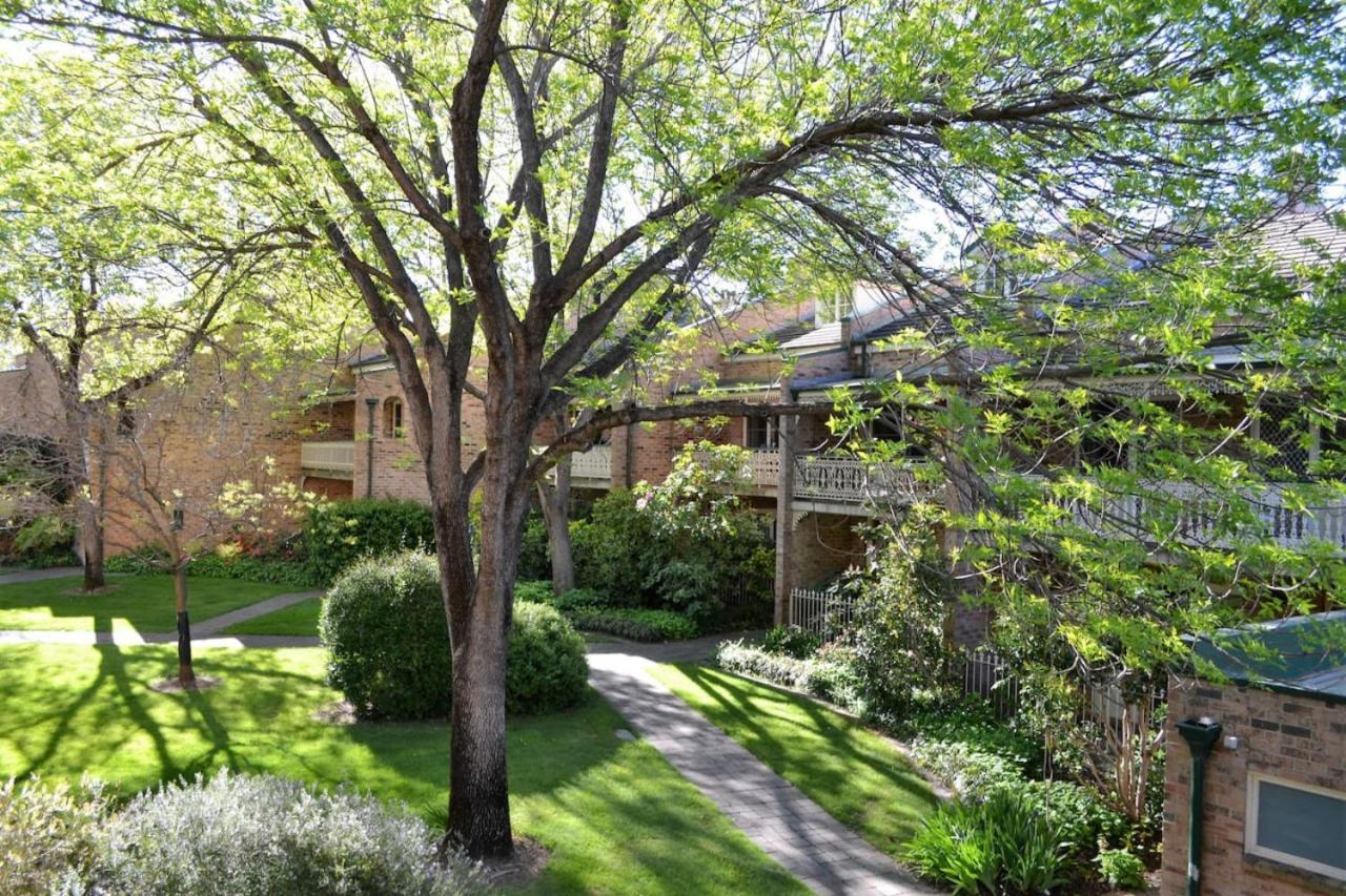Spacious 2br Next To The * Canberra
