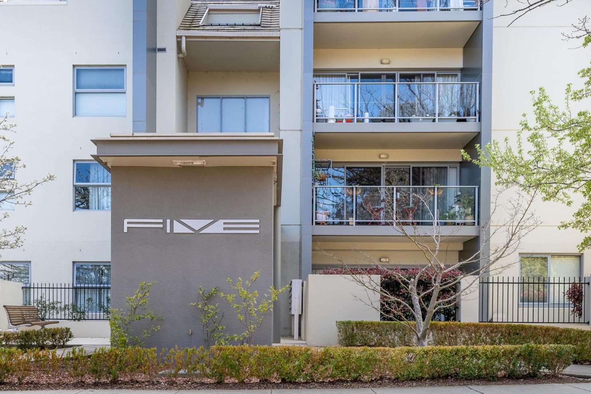 Apartment Modern 2br 2ba Close To And Anu *