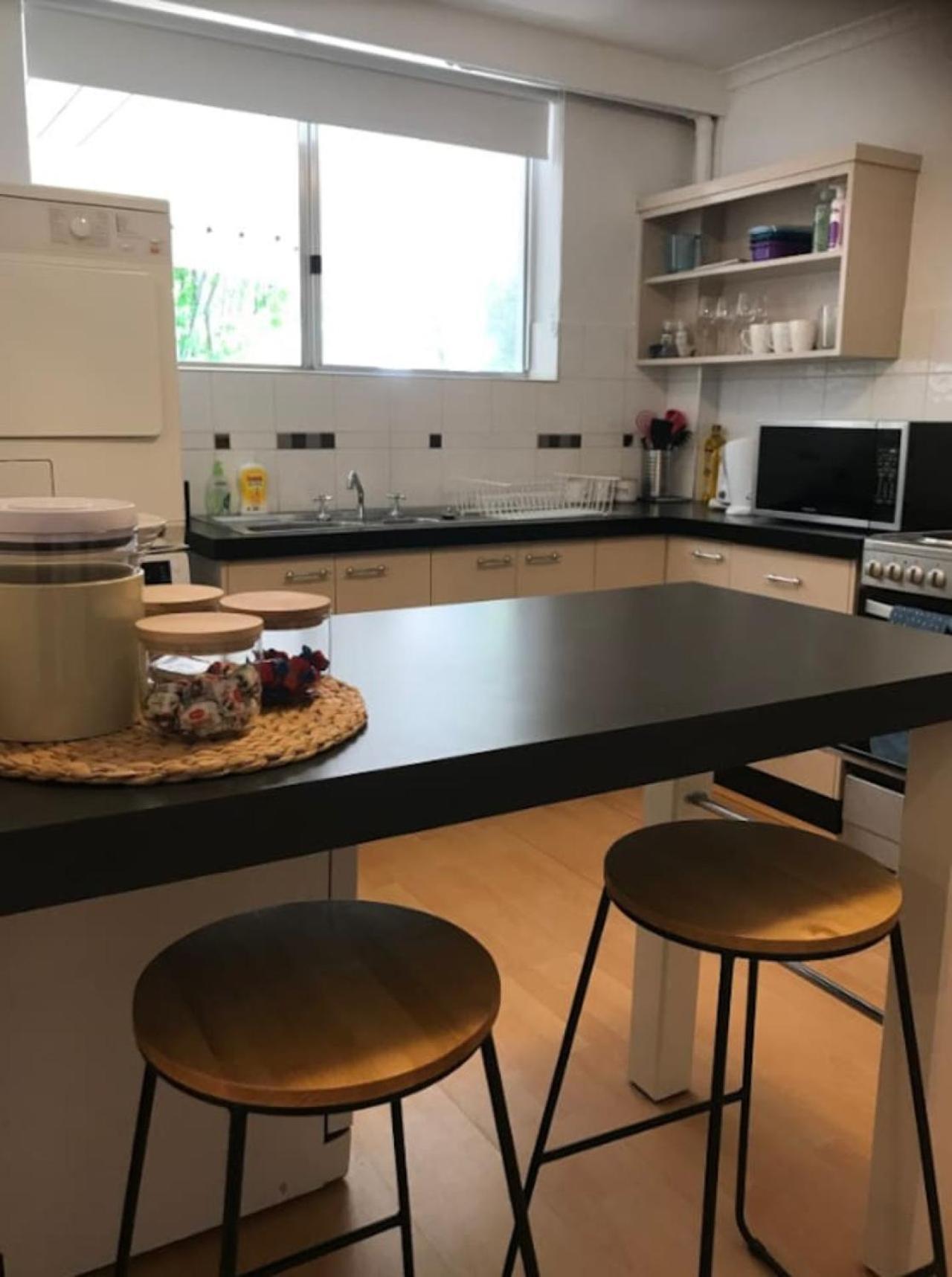 Holiday home Adorable Nestled In The Heart Of Flynn Canberra