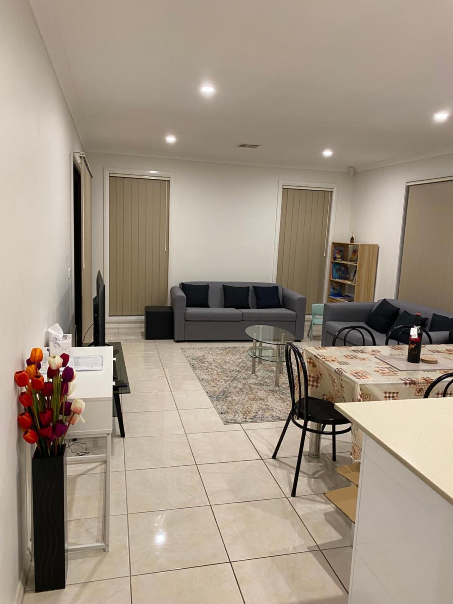 An Executive 3 Bedroom New House, To Yourself Holiday home