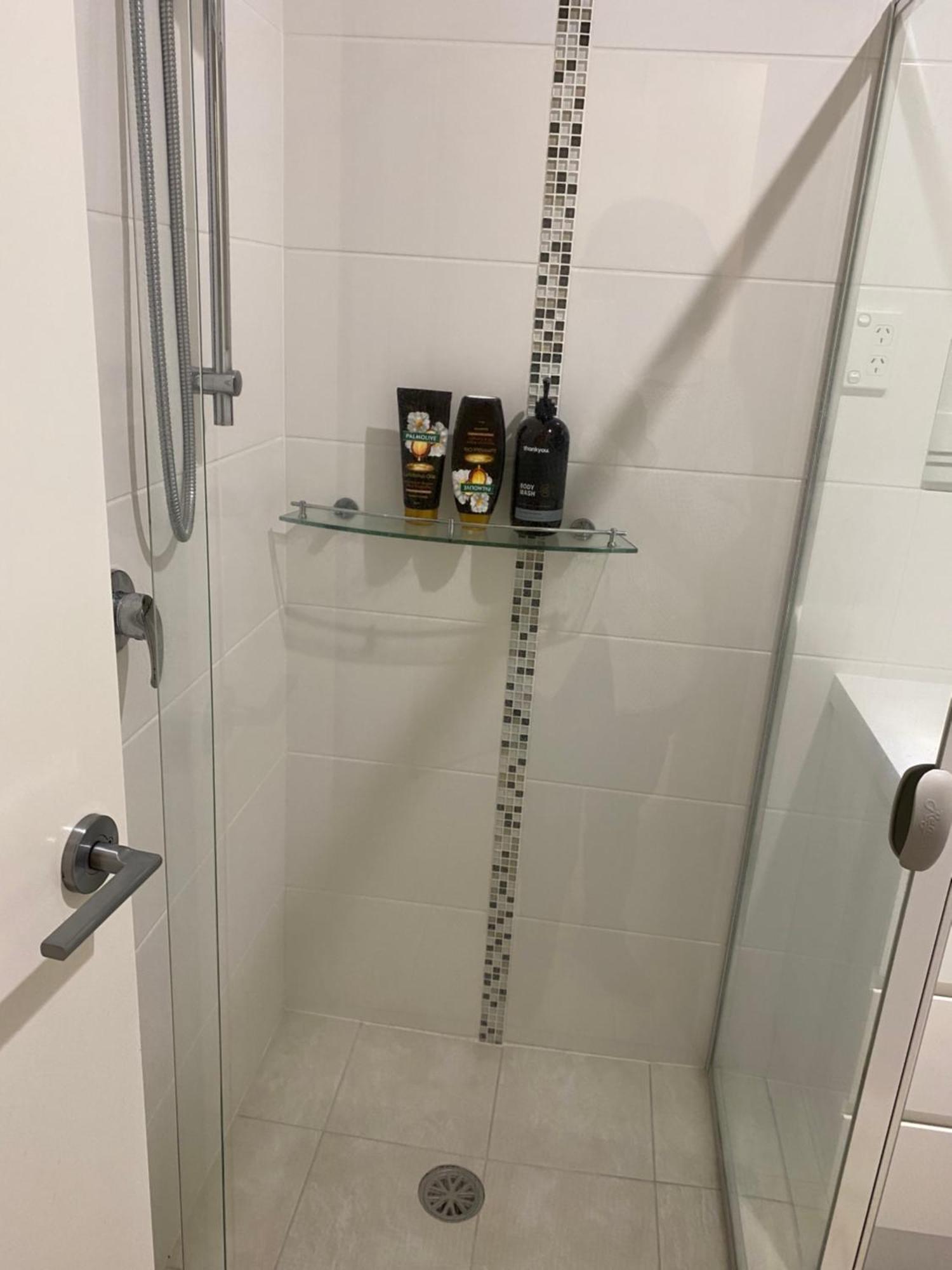 An Executive 3 Bedroom New House, To Yourself Holiday home Canberra