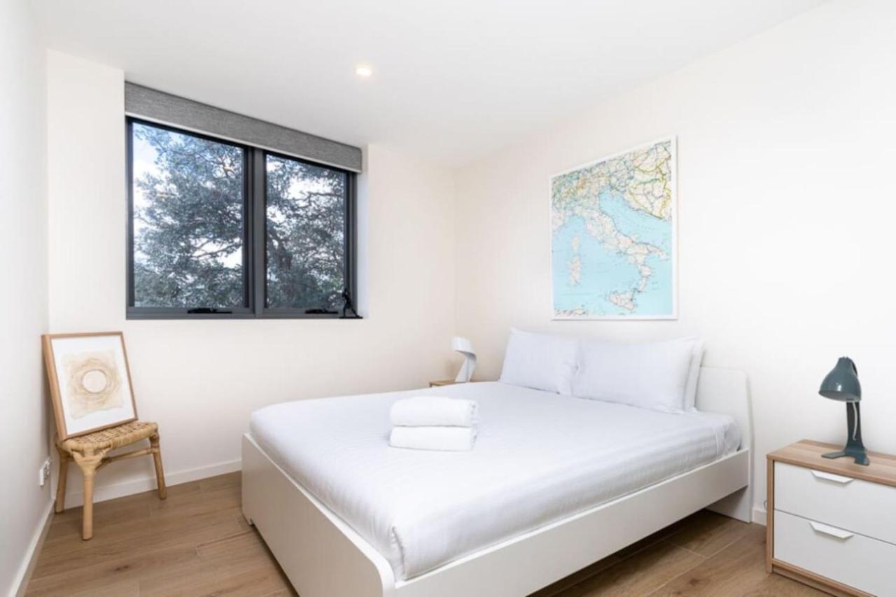 Modern 1br With Pool Gym And Bbq Access Apartment