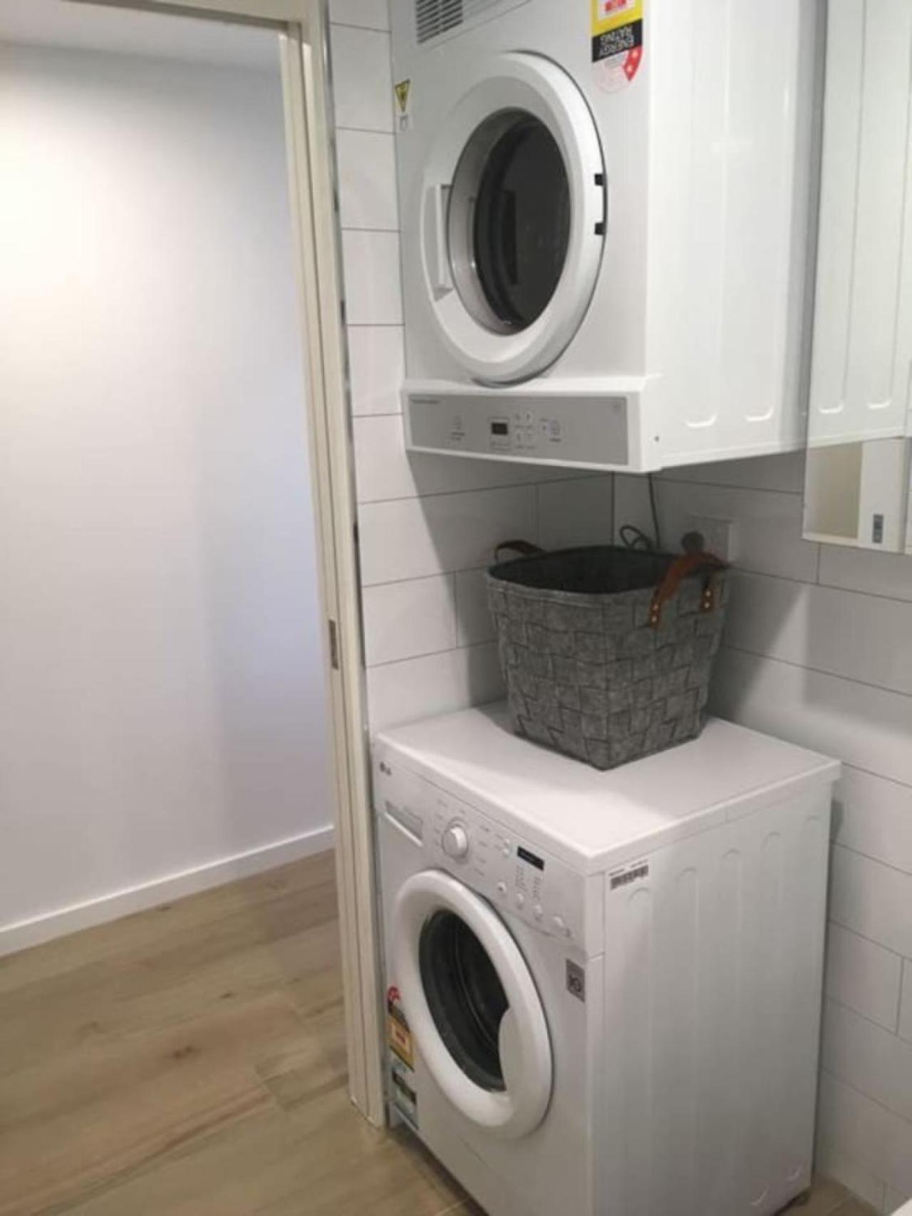 Modern 1br With Pool Gym And Bbq Access *