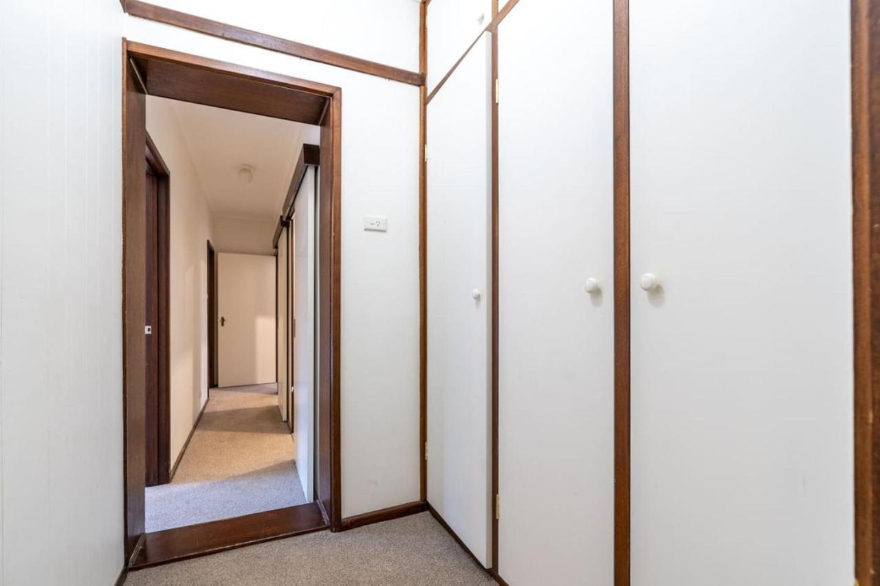 Beautifully Renovated Inner North * Canberra
