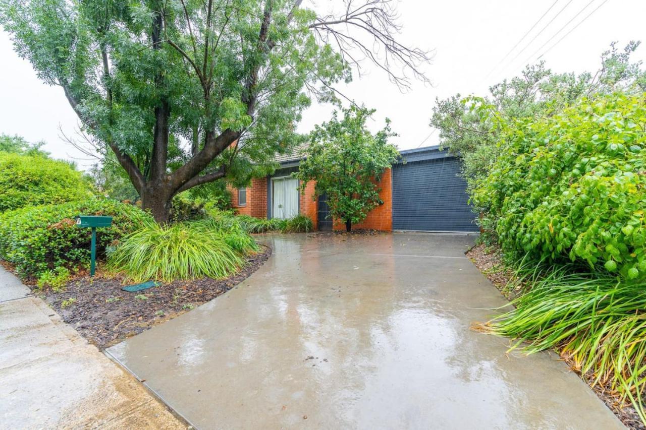 Holiday home Beautifully Renovated Inner North Canberra