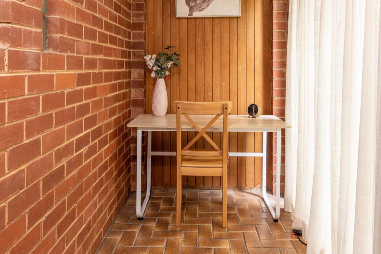 Beautifully Renovated Inner North *