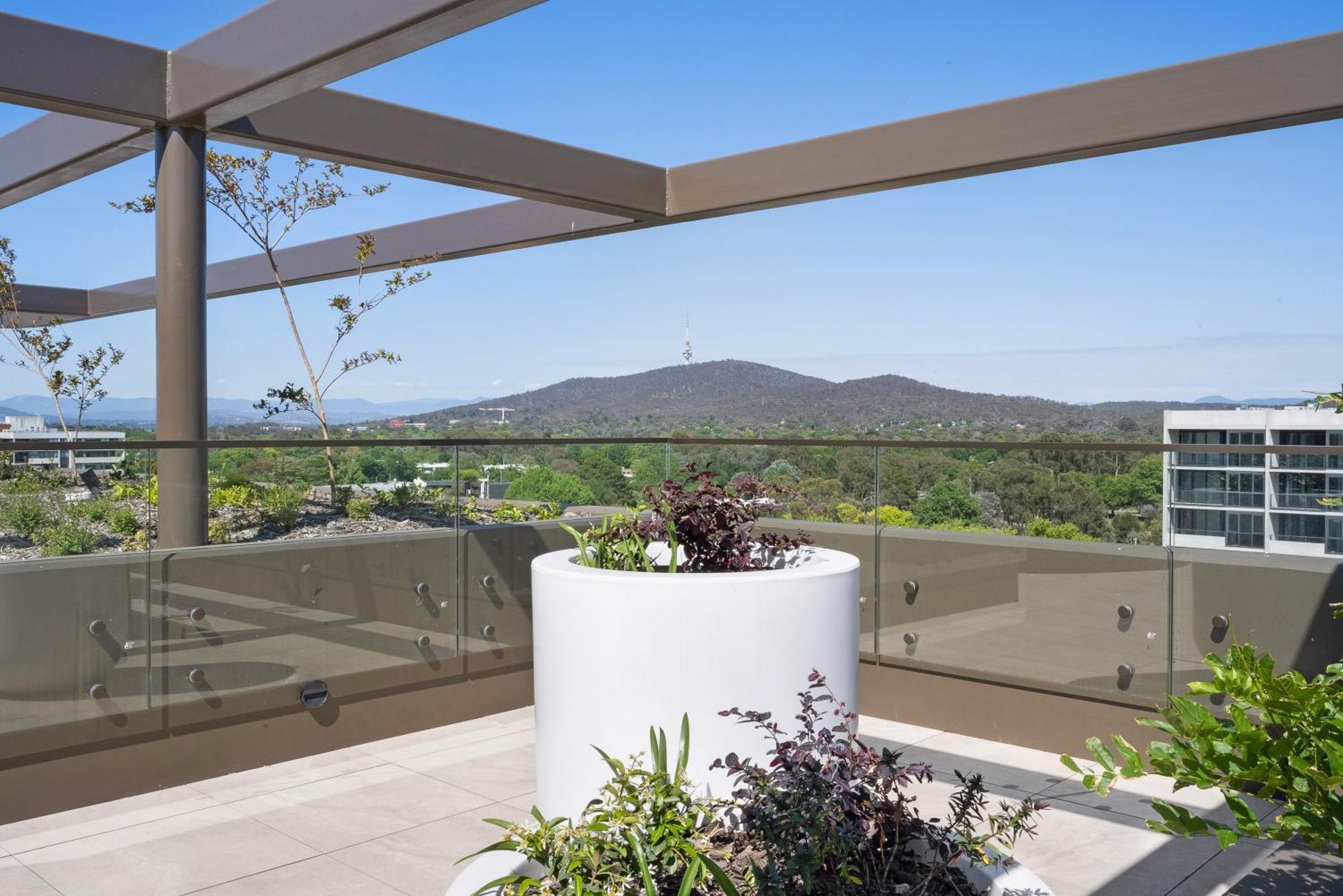 Apartment Kashmir - Luxury Floor - Mountain View Canberra