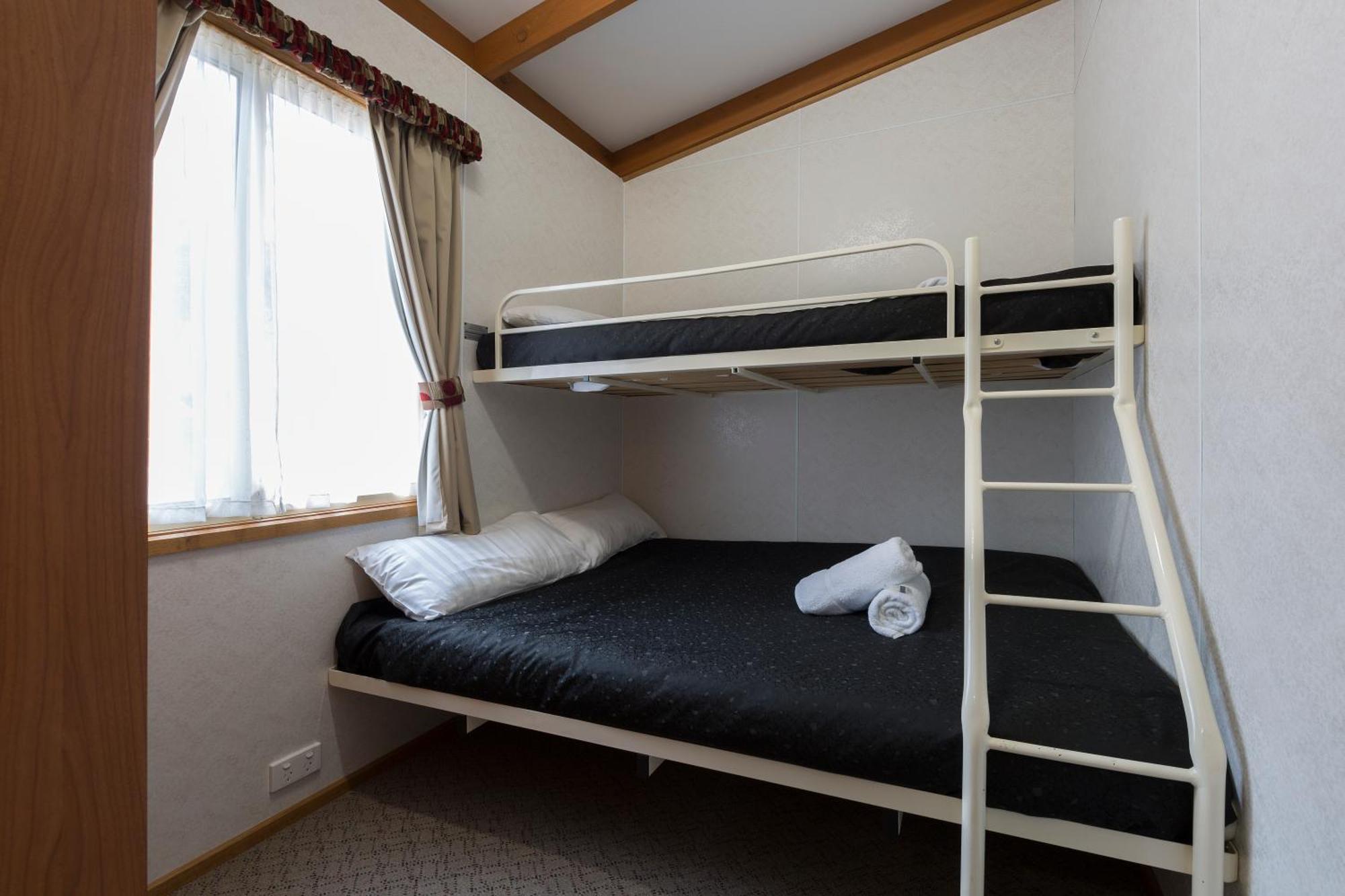 Holiday park Alivio Tourist Park 4*
